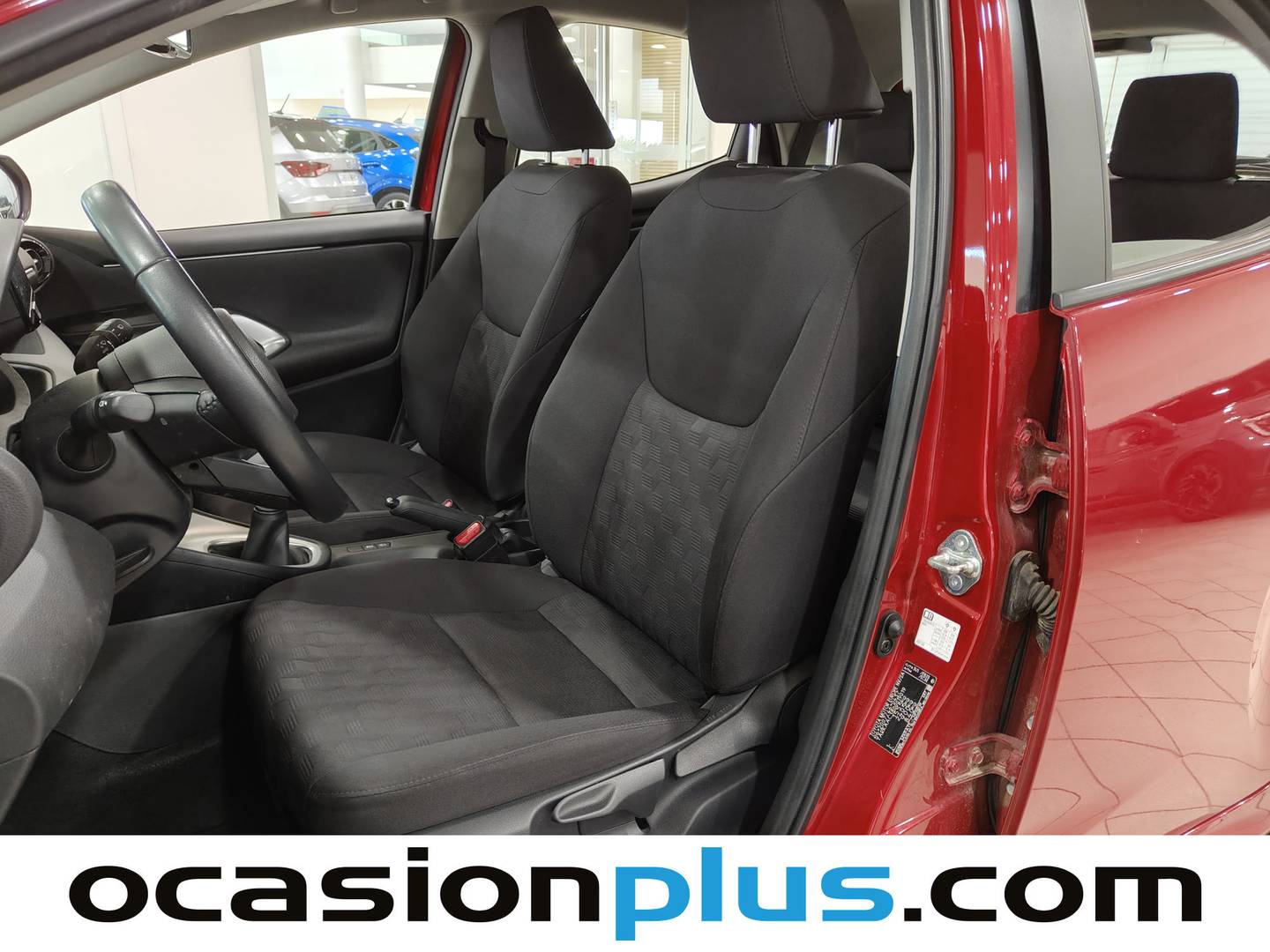 Foto asientos delanteros Toyota Yaris Toyota Yaris 1.5 S-Edition (125 CV)