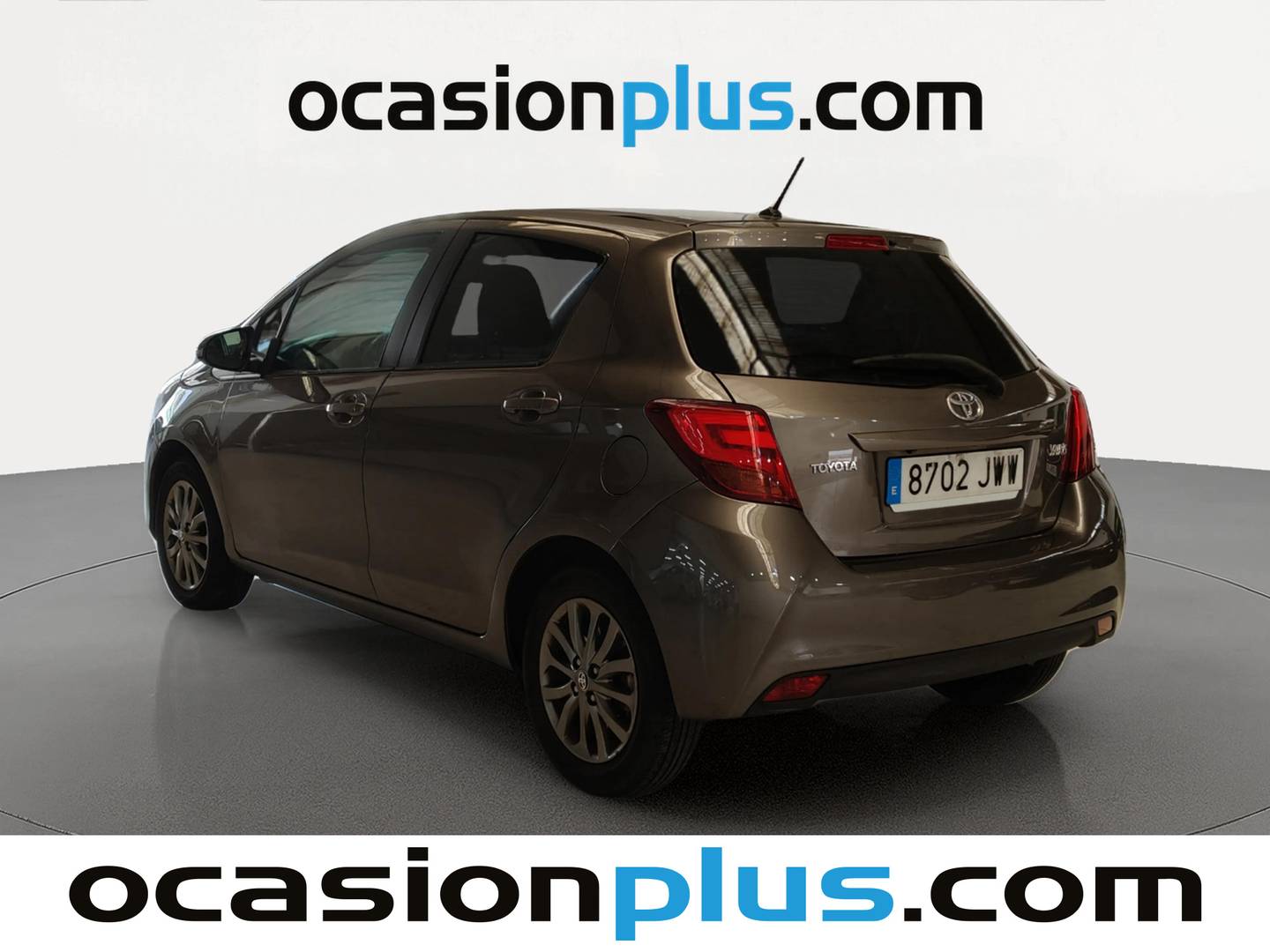 Foto trasera Toyota Yaris Toyota Yaris 1.3 Active (99 CV) izquierda