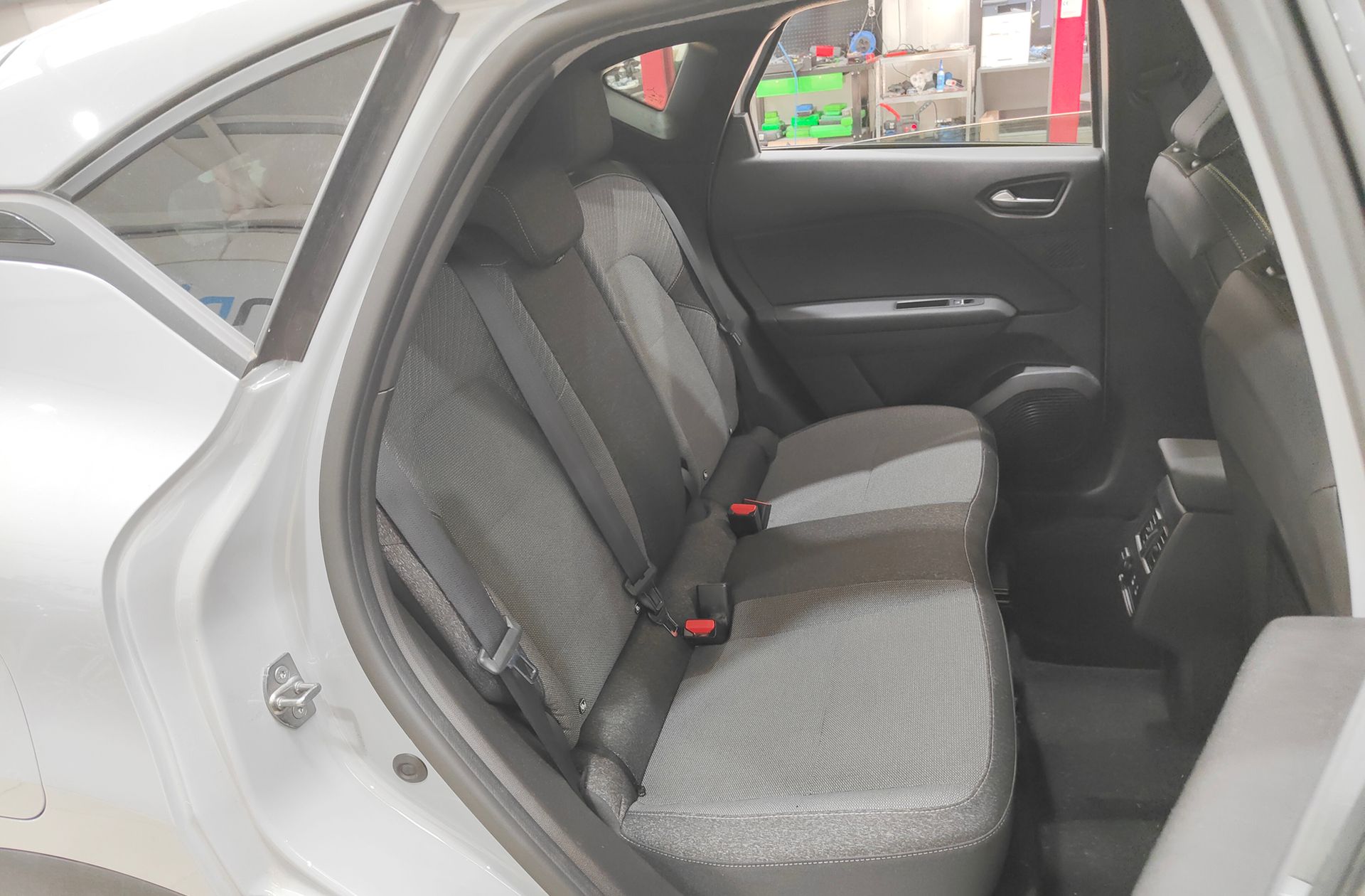 Renault Captur Techno TCe - foto 17