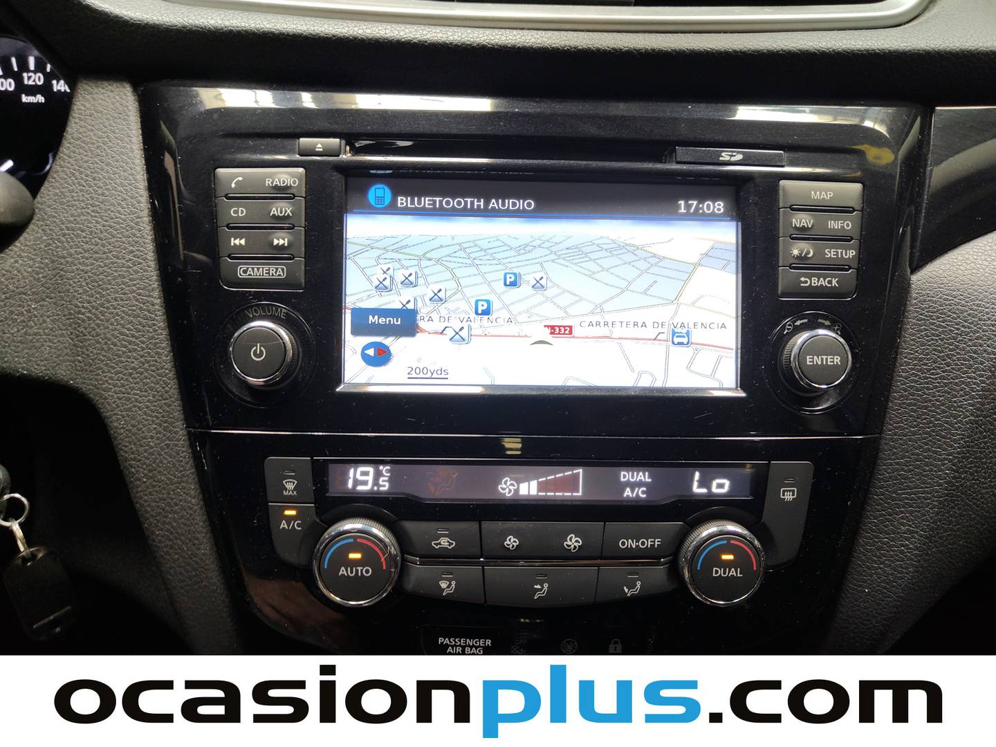 Extras y acabados del Nissan QASHQAI Nissan Qashqai DIG-T 115 Acenta 4x2 (115 CV)