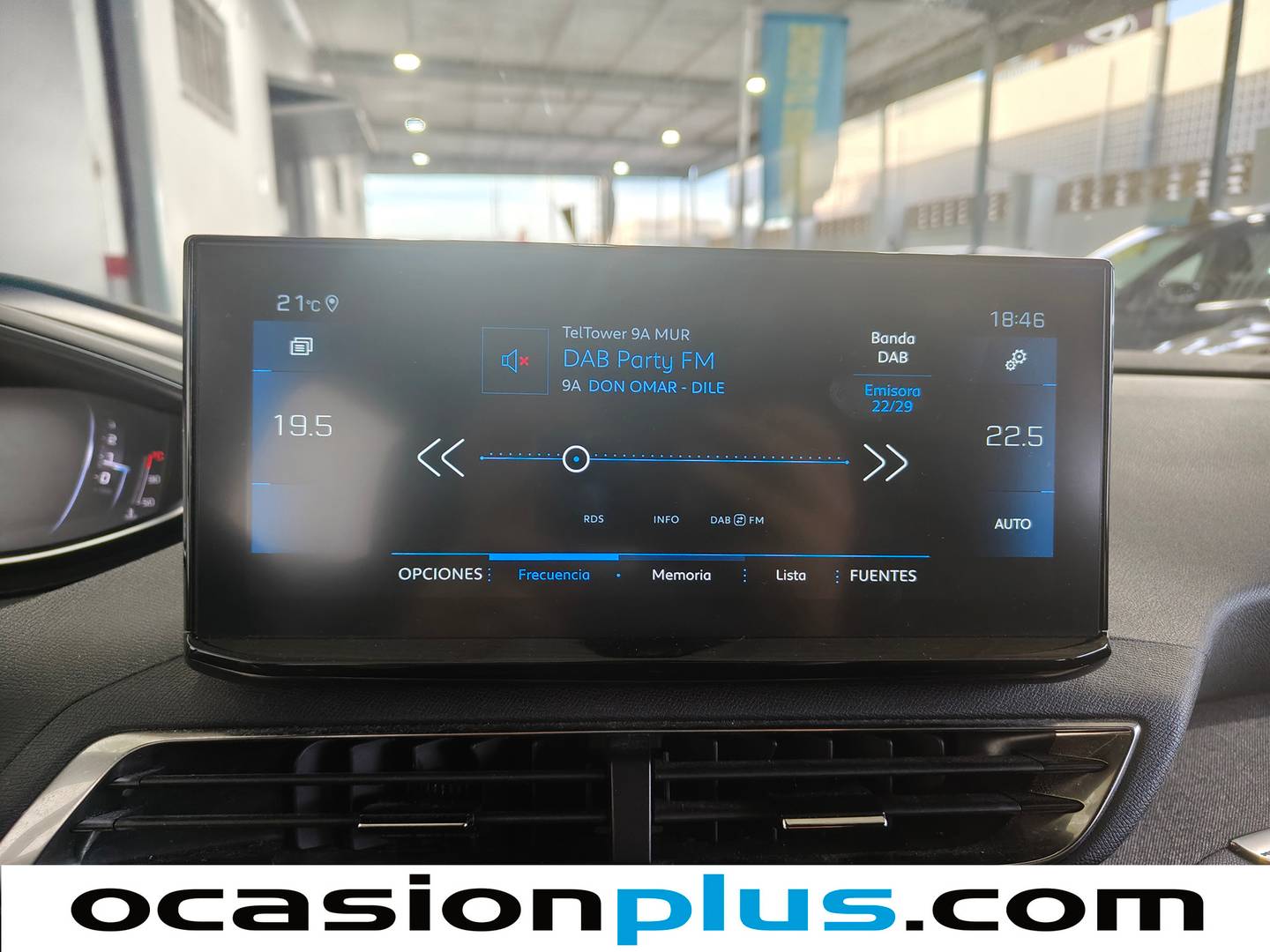 Foto Peugeot 5008 Peugeot 5008 PureTech 130 S&S Allure Pack EAT8 (130 CV) 7 Plazas