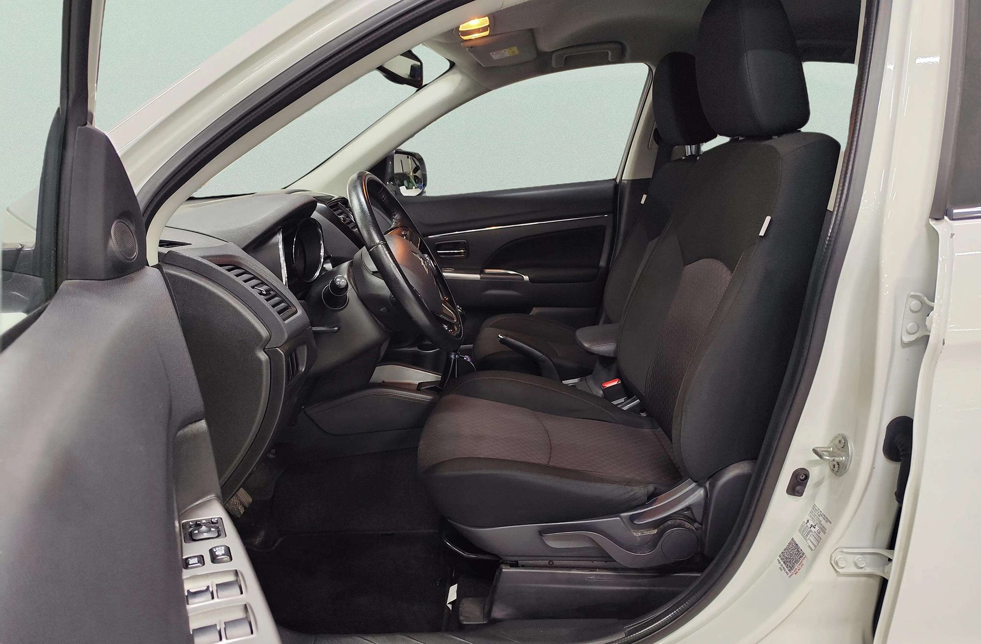 Mitsubishi ASX 160 MPI Motion - foto 9