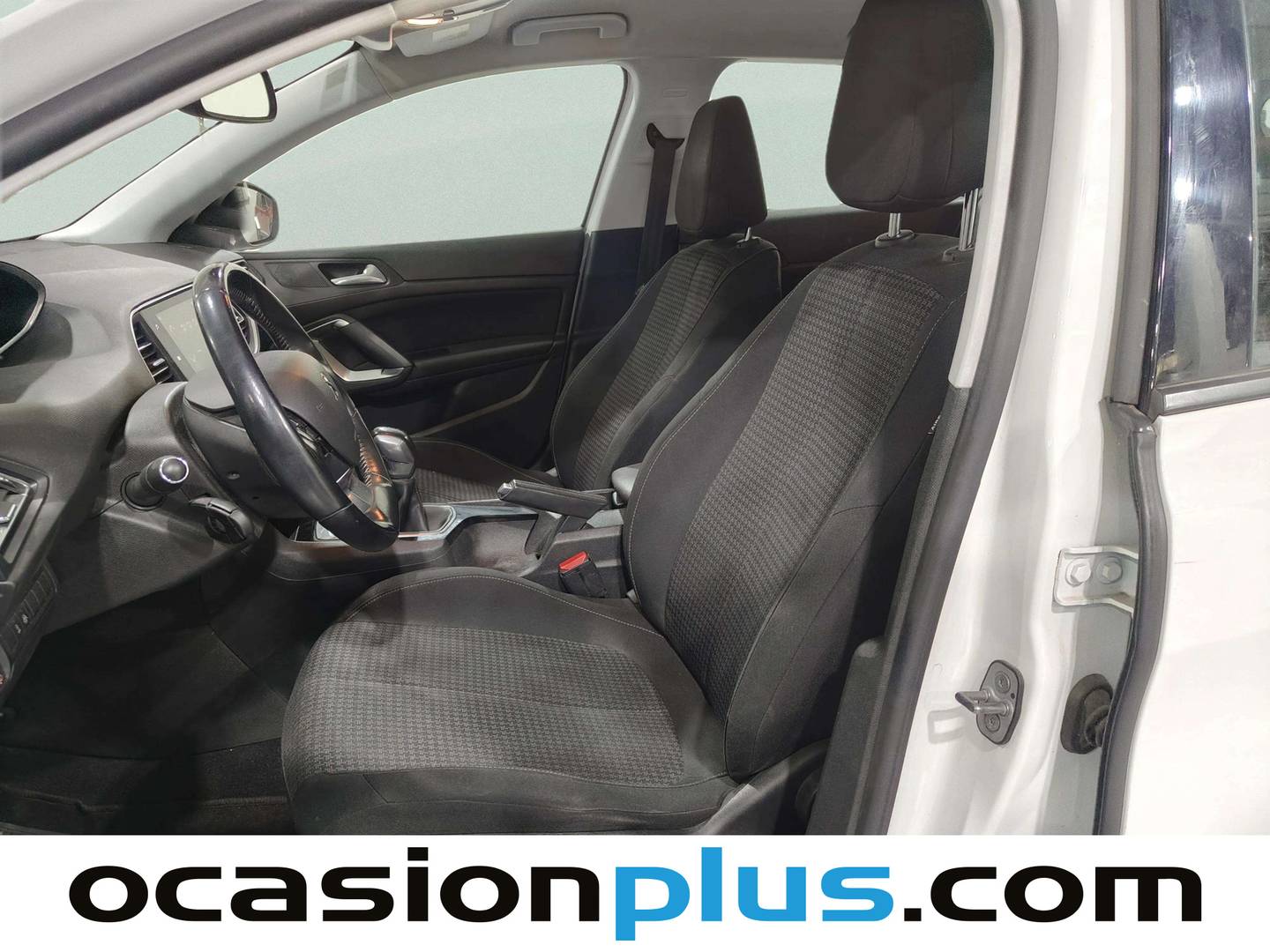 Foto asientos delanteros Peugeot 308 Peugeot 308 BlueHDi 100 S&S Active (100 CV)