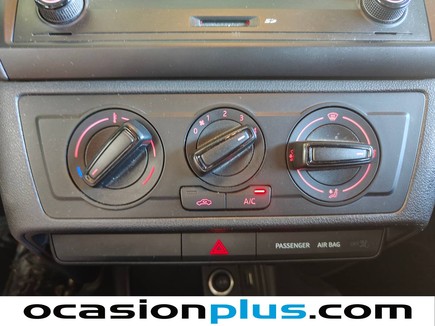 Equipamiento del Seat Ibiza Seat Ibiza 1.0 Reference (75 CV)