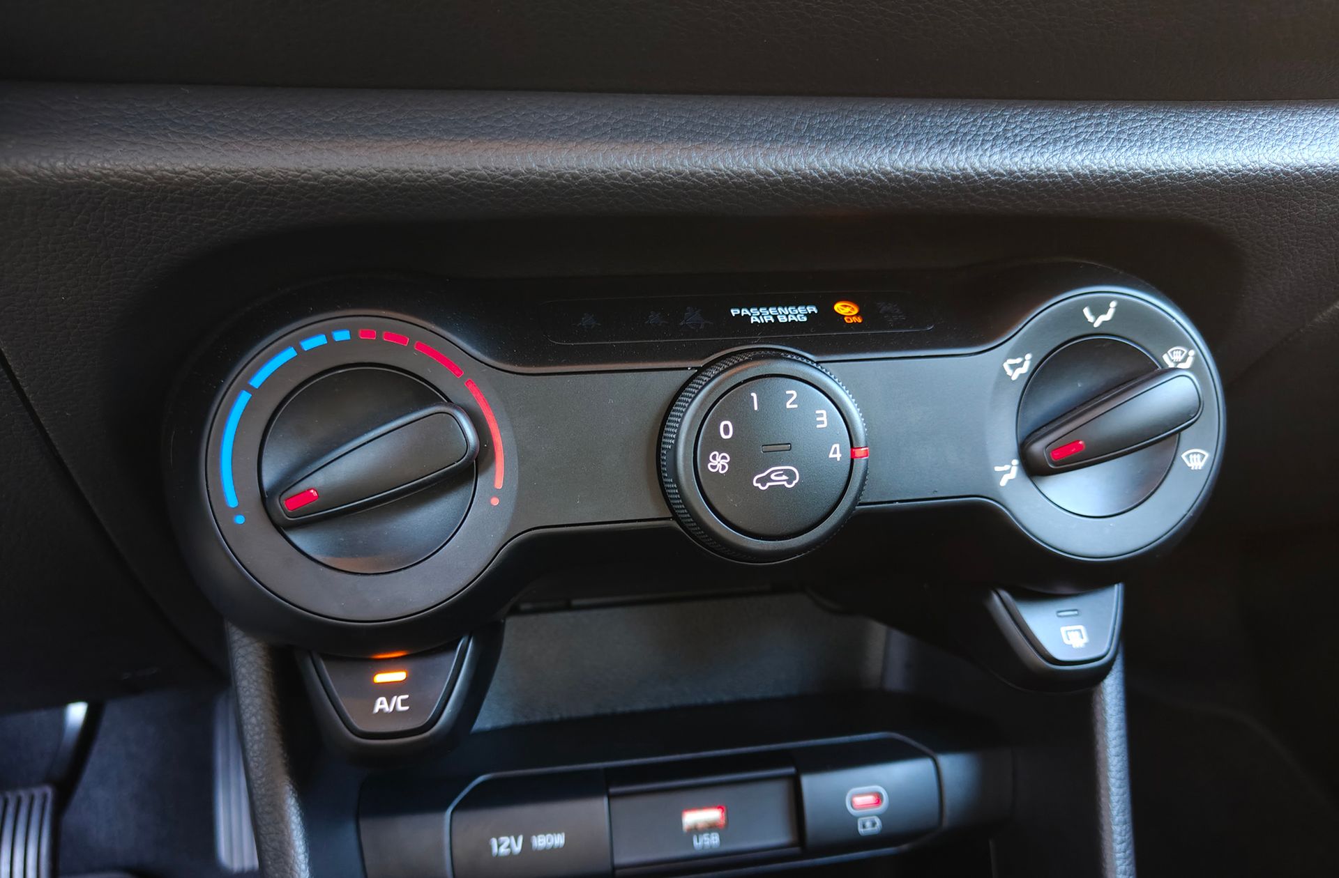 Kia Picanto 1.0 GDi Concept - foto 26