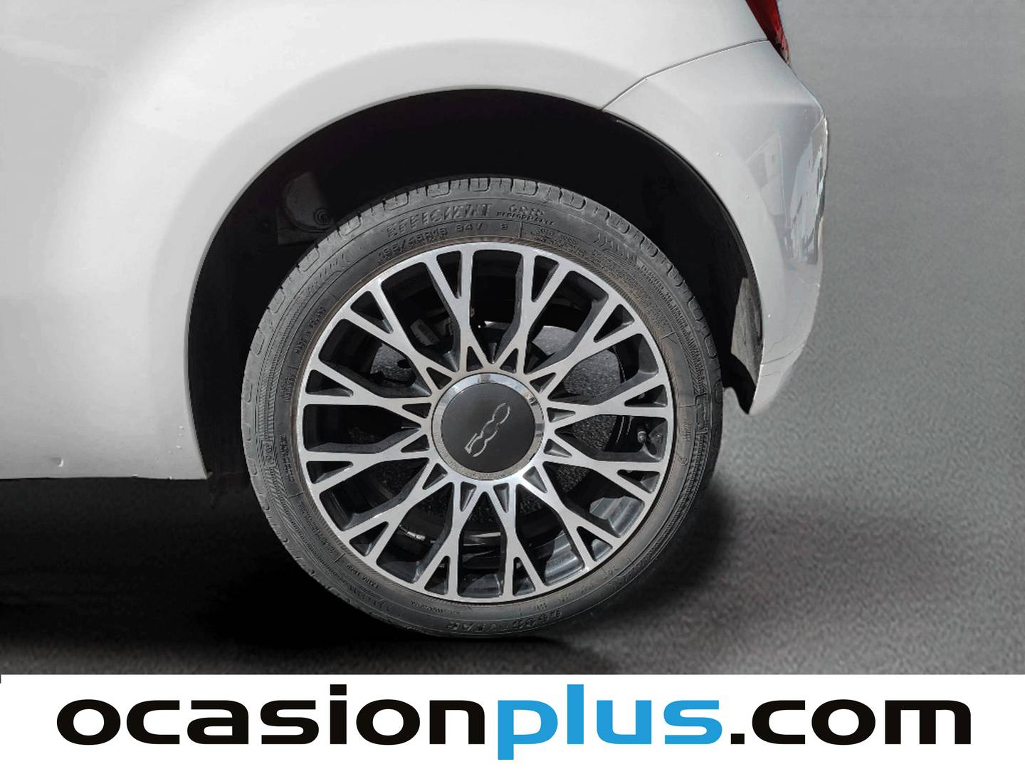 Acabados Fiat 500 Fiat 500 1.0 Hybrid Dolcevita (70 CV)