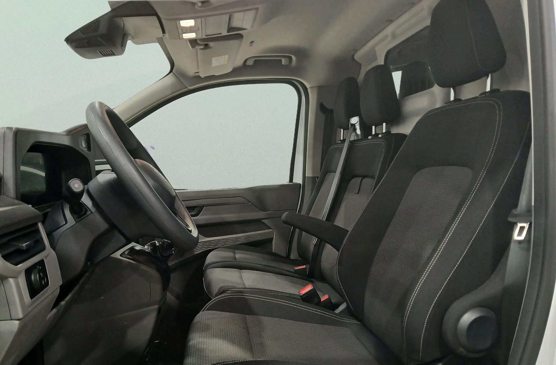 Volkswagen Transporter Furgon Batalla Corta TN 2.0 TDI - foto 9
