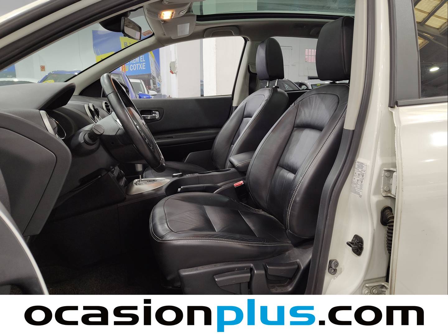 Foto asientos delanteros Nissan QASHQAI+2 Nissan Qashqai+2 2 2.0 dCi Tekna Premium 4x4 A/T 7 Plazas (150 CV)