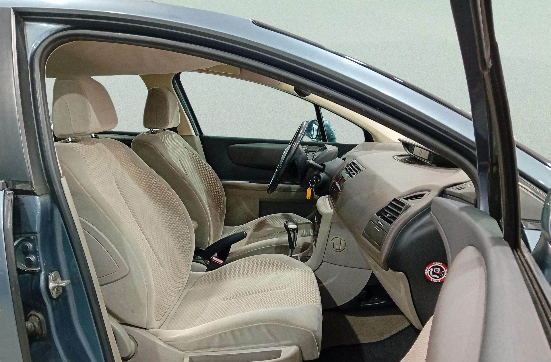 Citroën C4 1.6 16v Premier - foto 12