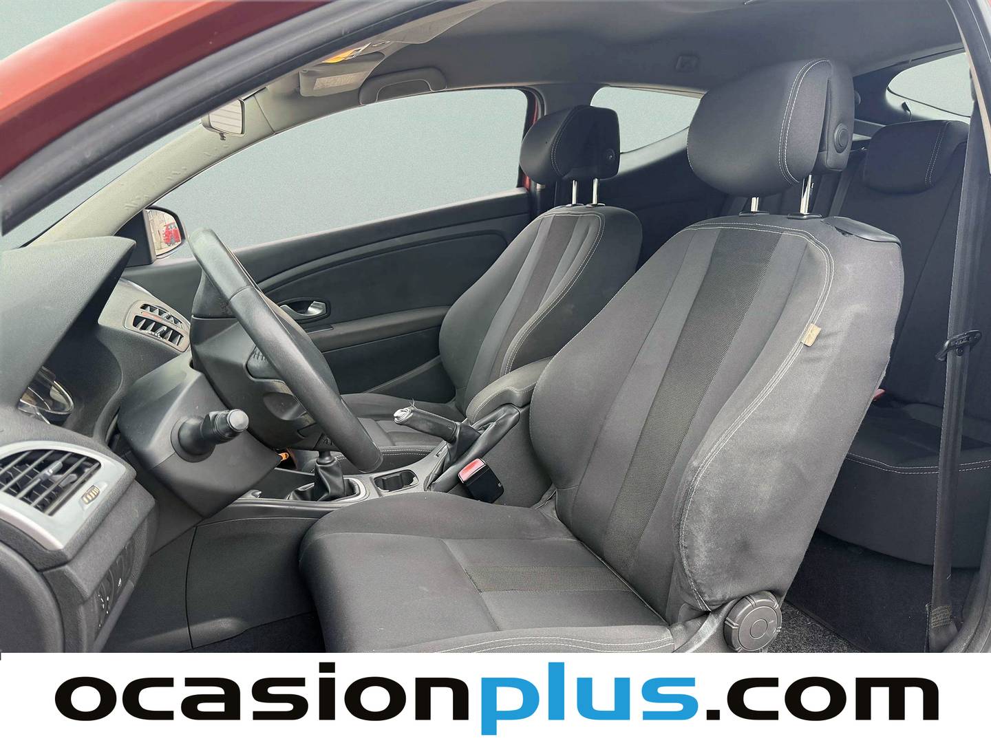 Foto asientos delanteros Renault Mégane Renault Megane Coupe 1.5 dCi Dynamique (105 CV)