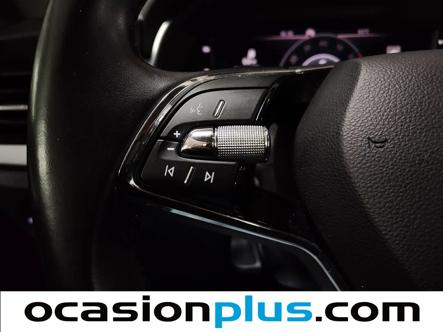 Foto Skoda Kamiq Skoda Kamiq 1.0 TSI Ambition DSG (110 CV)