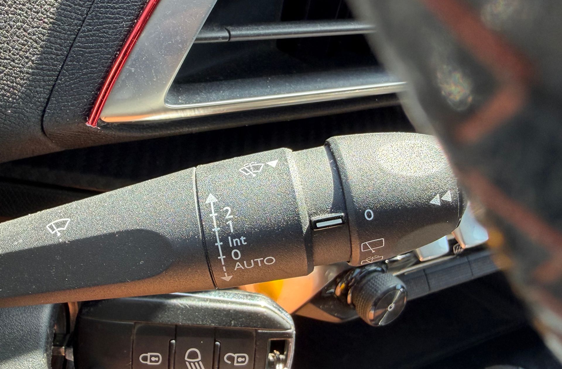 Peugeot 5008 1.2L PureTech Active 7 plazas - foto 29