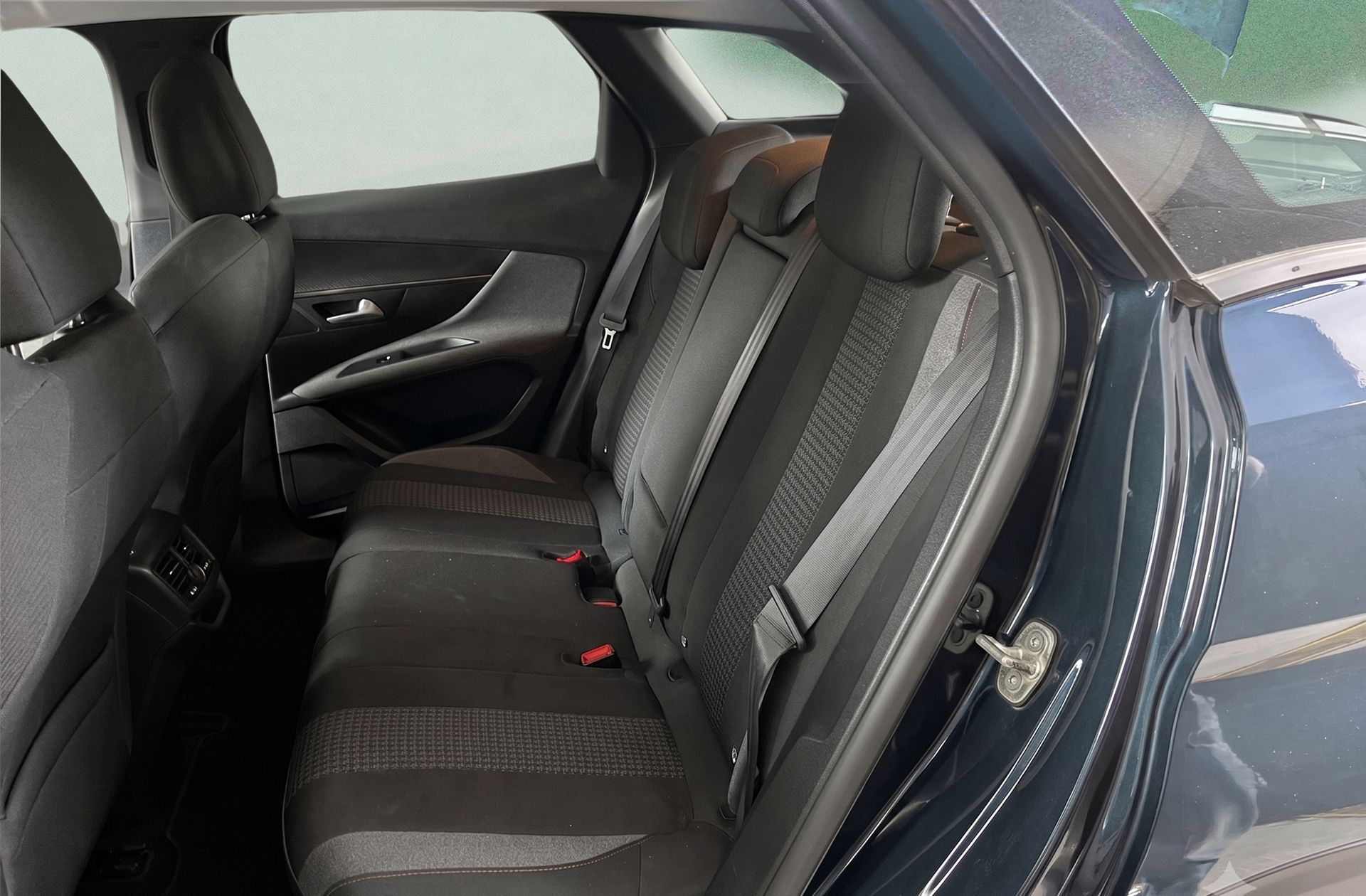 Peugeot 3008 PureTech 130 Active Pack - foto 11