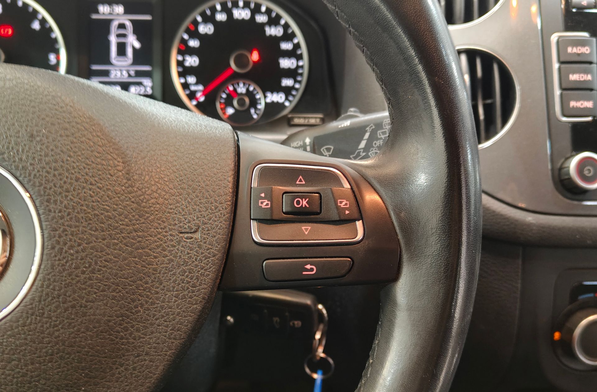 Volkswagen Tiguan T1 2.0 TDI BMT 4x2 - foto 38
