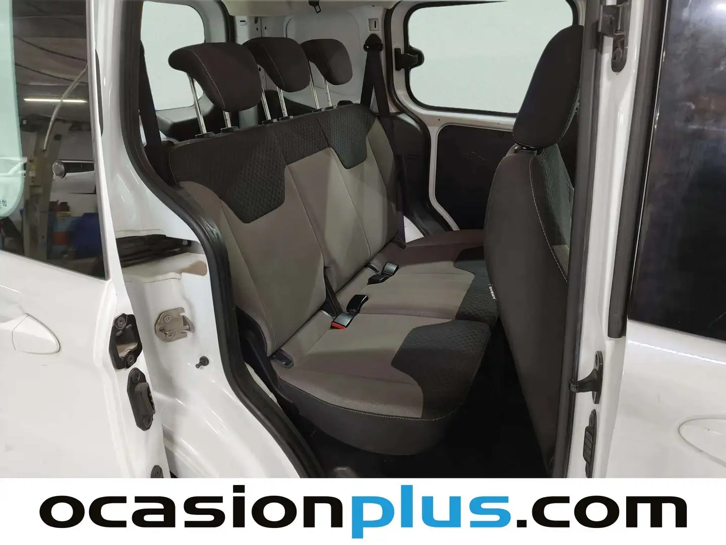 Foto Ford Transit Courier Ford Transit Courier Kombi 1.5 TDCi Trend (75 CV)