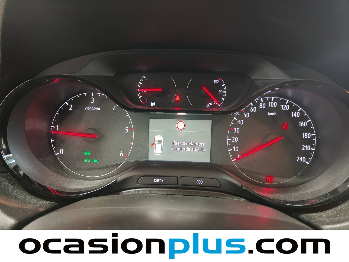 Foto Opel Grandland X Opel Grandland X 1.6 CDTi Selective (120 CV)