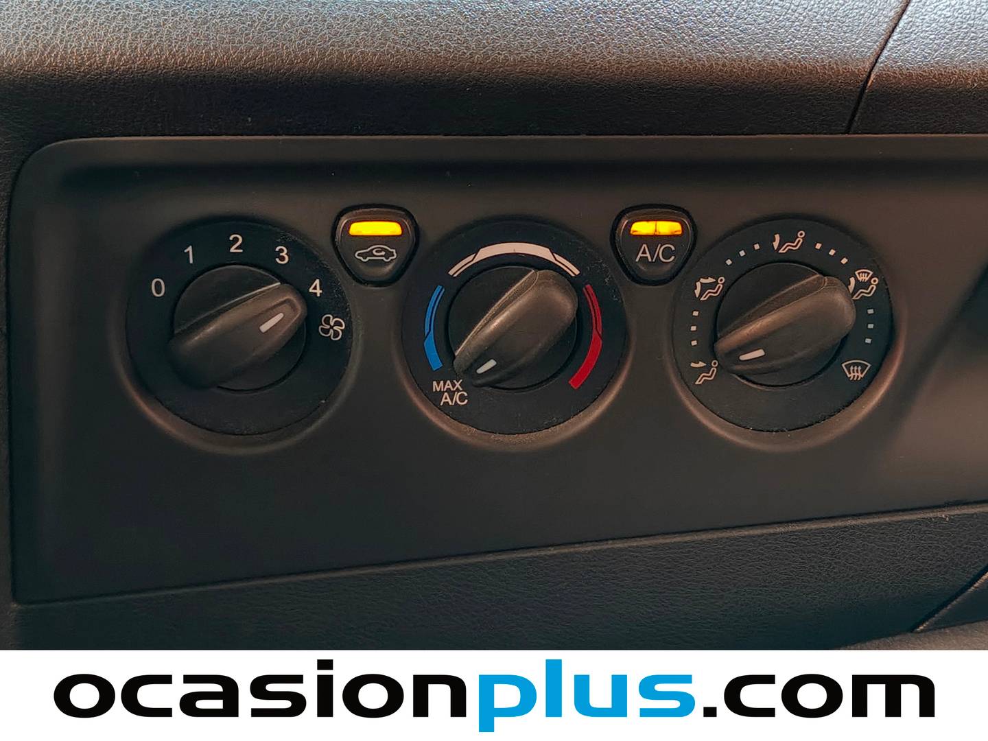 Ford Transit Custom Ford Transit Custom 2.0 TDCI 310 L2 Ambiente (105 CV) seminuevo