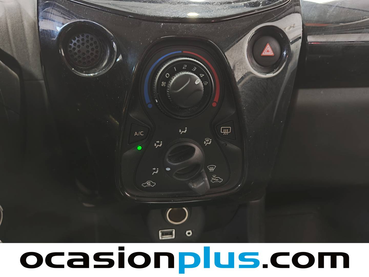 Foto Toyota Aygo Toyota Aygo 1.0 VVT-i x-clusiv (69 CV)