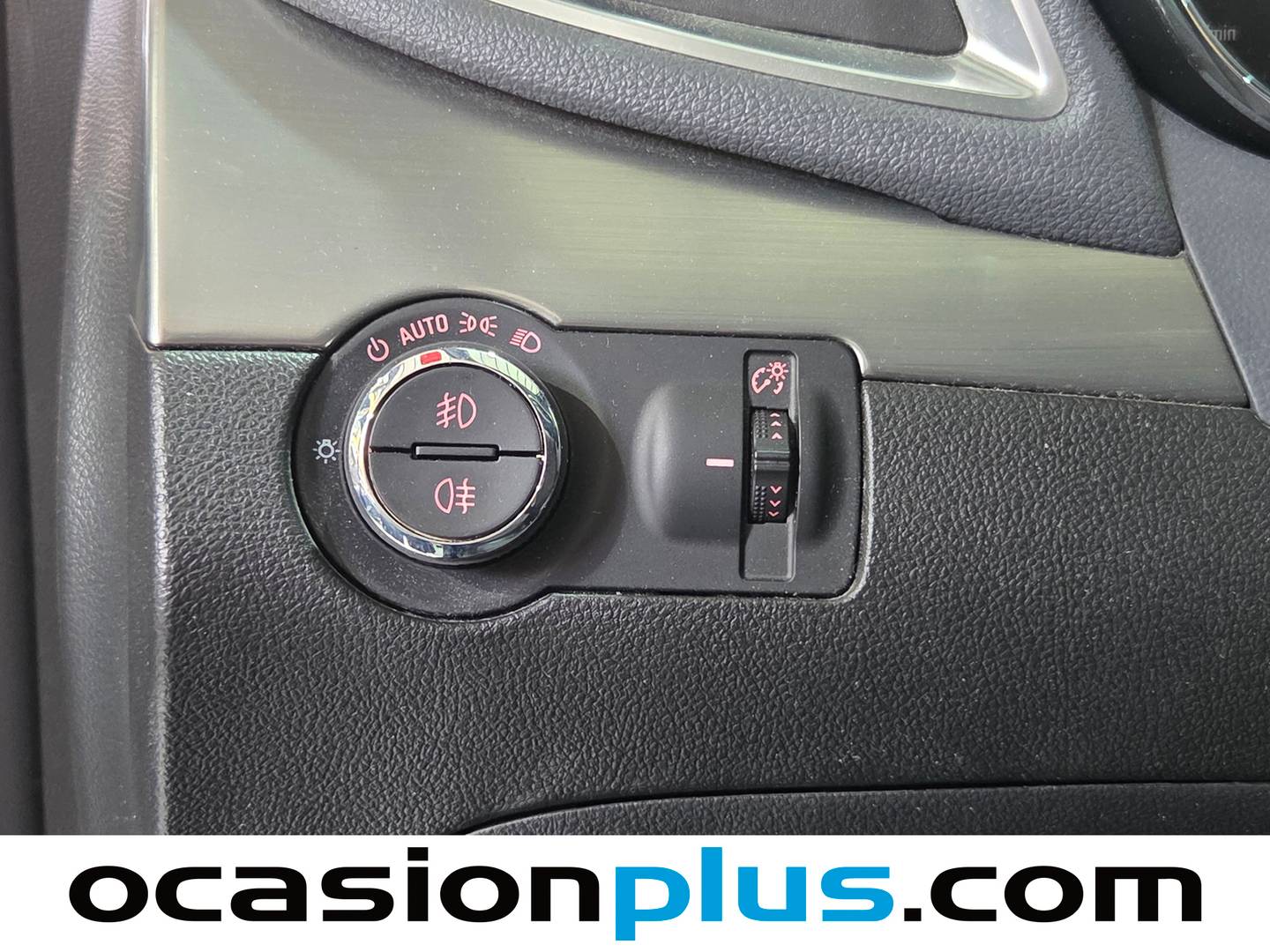 Equipamiento del Opel Mokka Opel Mokka 1.6 CDTI S&S Excellence 4x2 (136 CV)