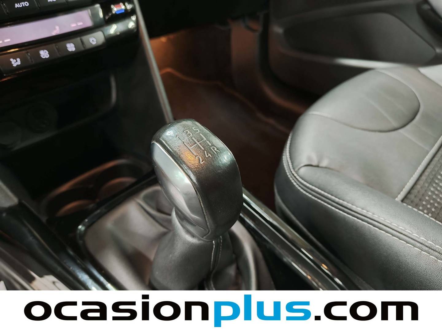 Foto Peugeot 2008 Peugeot 2008 PureTech 110 S&S Allure (110 CV)