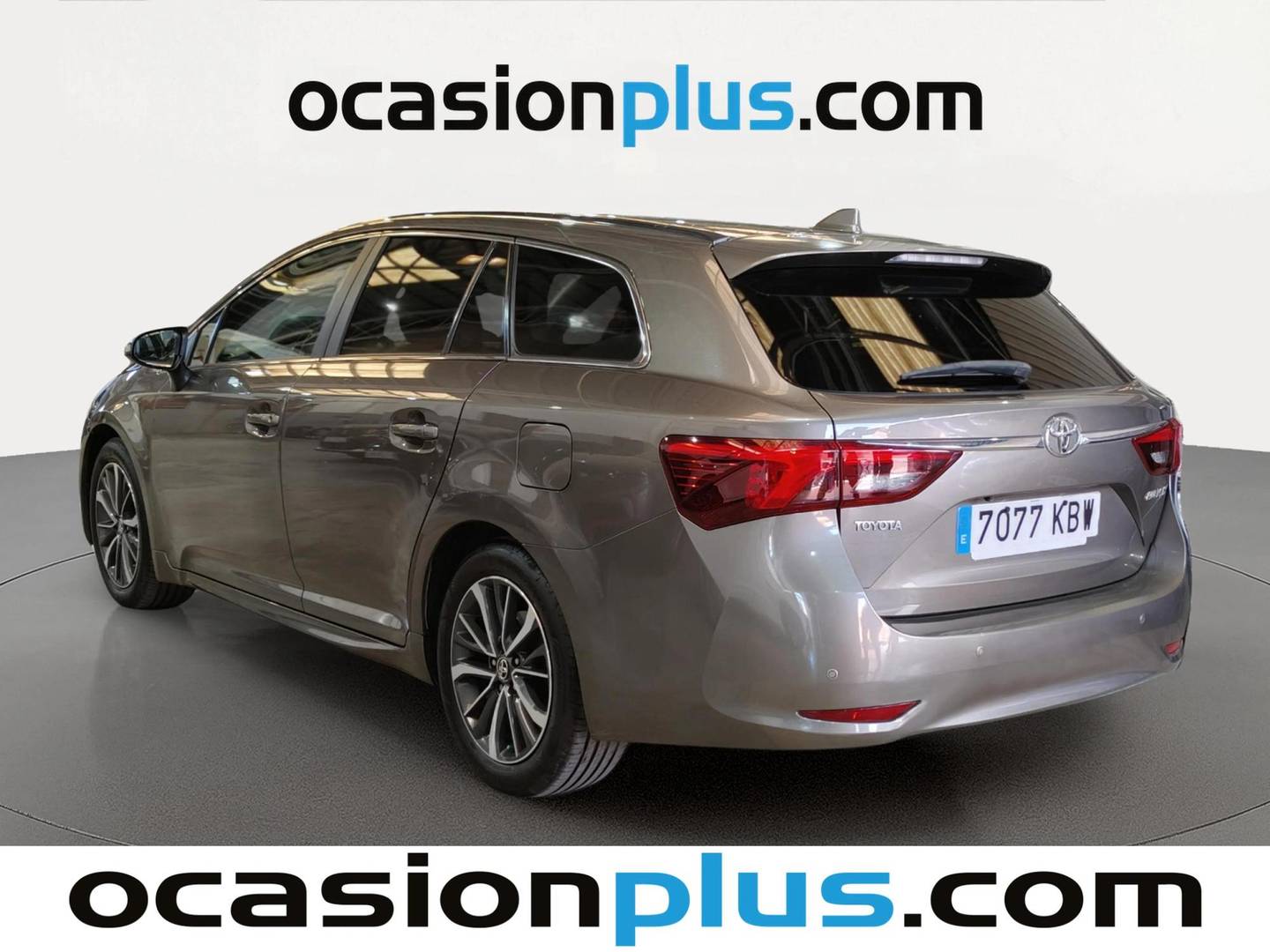Foto trasera Toyota Avensis Toyota Avensis 150D Touring Sports Executive TS (143 CV) izquierda
