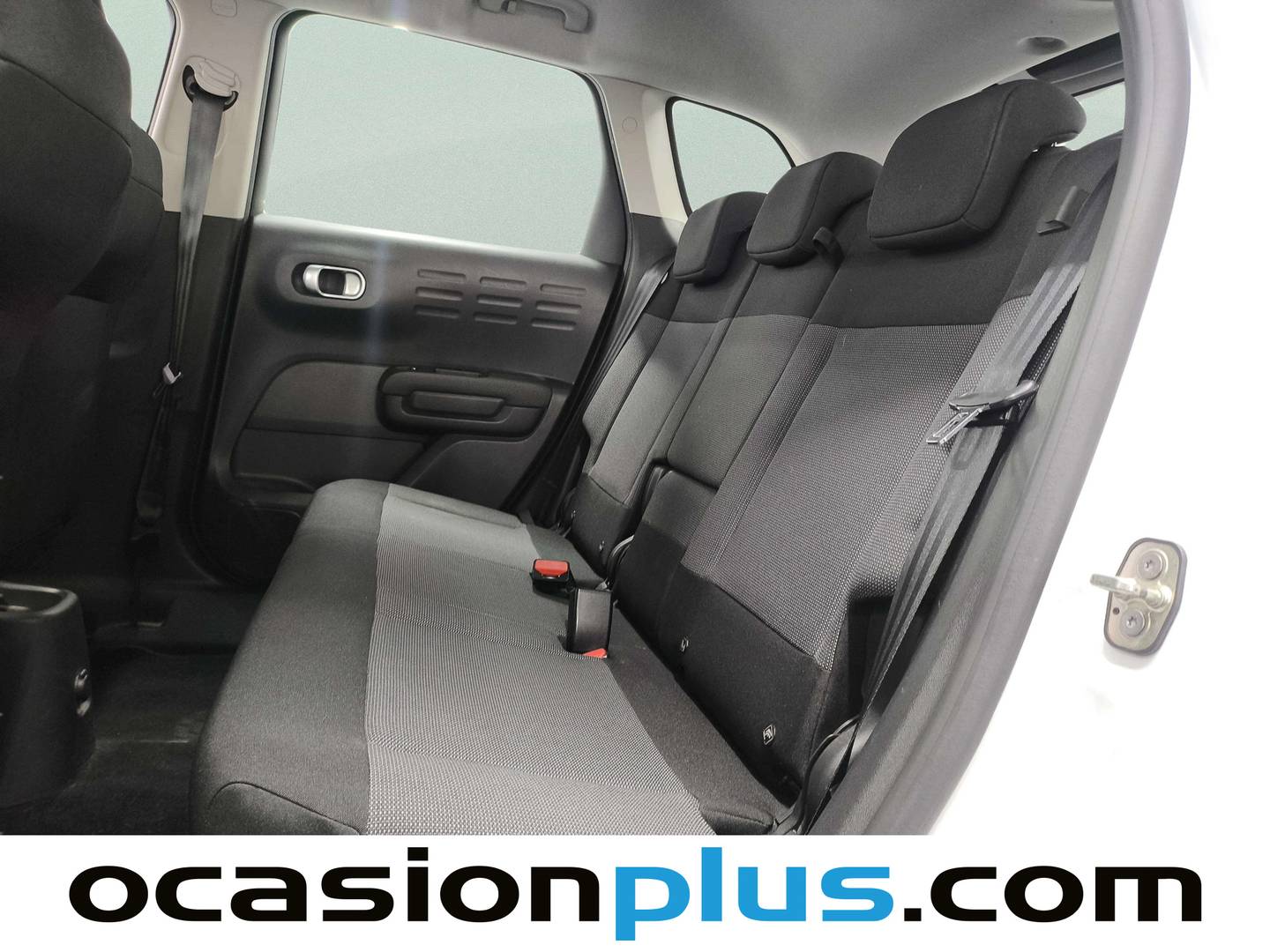 Foto asientos traseros Citroën C3 Aircross Citroën C3 Aircross BlueHDi 120 S&S Feel (120 CV)