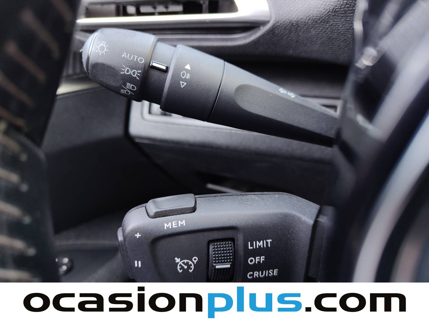 Acabados Peugeot 5008 Peugeot 5008 PureTech 130 S&S Active Pack (130 CV) 7 Plazas