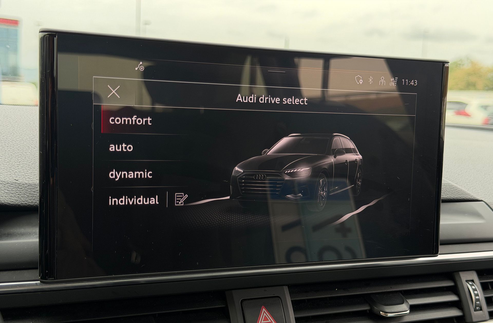 Audi A4 Avant Advanced 35 TFSI S tronic - foto 33