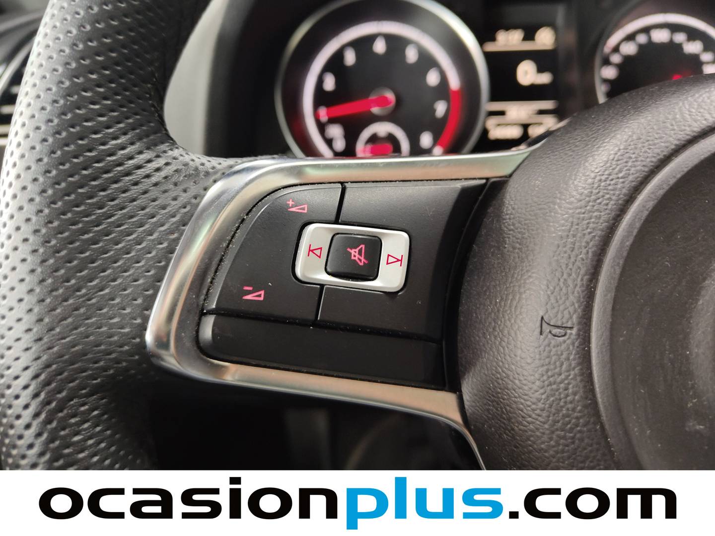 Volkswagen Scirocco Volkswagen Scirocco R-Line 1.4 TSI BMT (125 CV) seminuevo