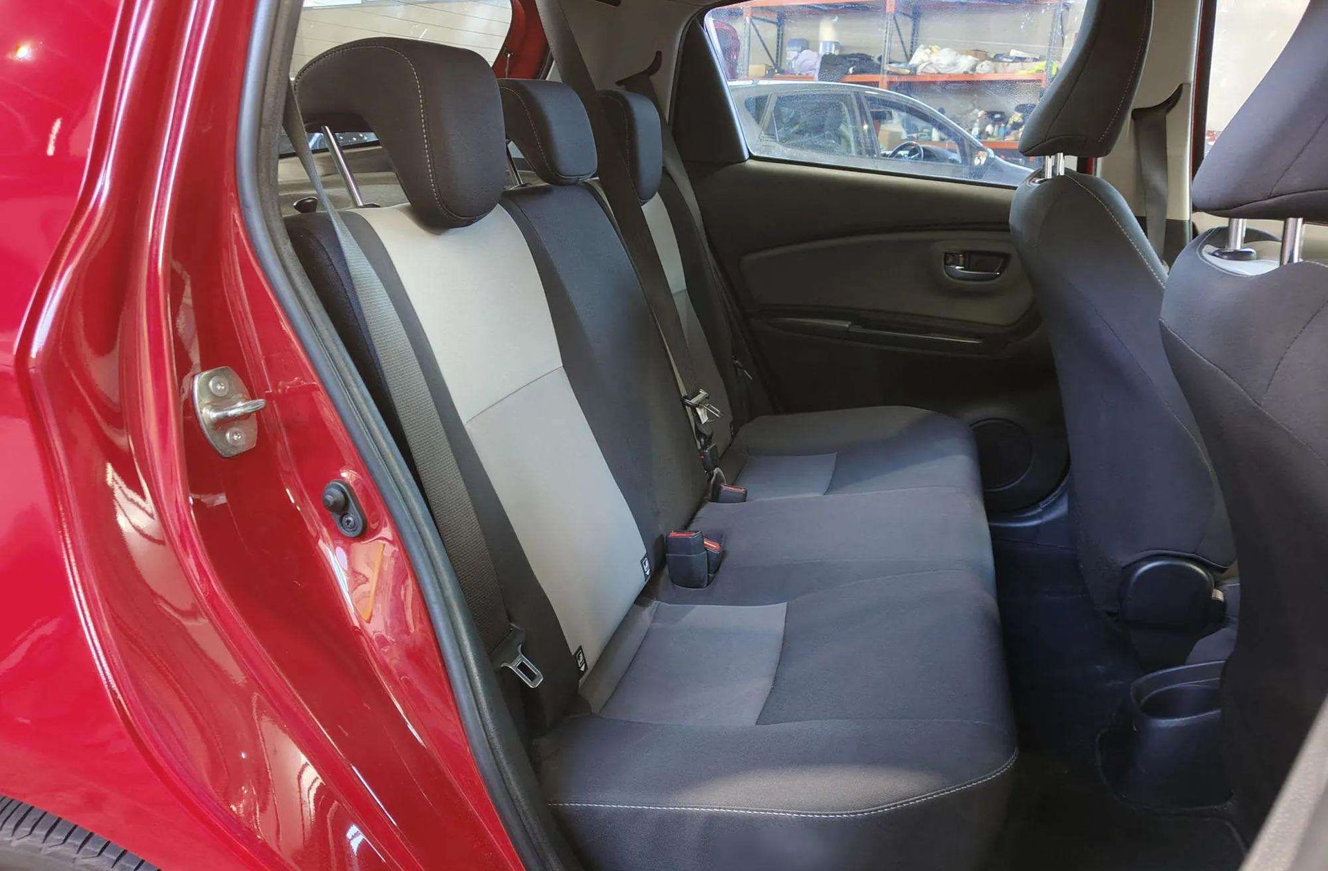 Toyota Yaris 1.5 Feel! Edition - foto 15