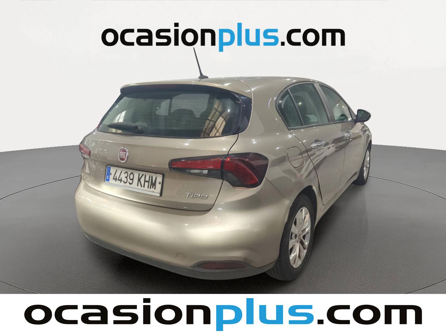 Foto trasera Fiat Tipo Fiat Tipo 1.4 Easy (95 CV) derecha