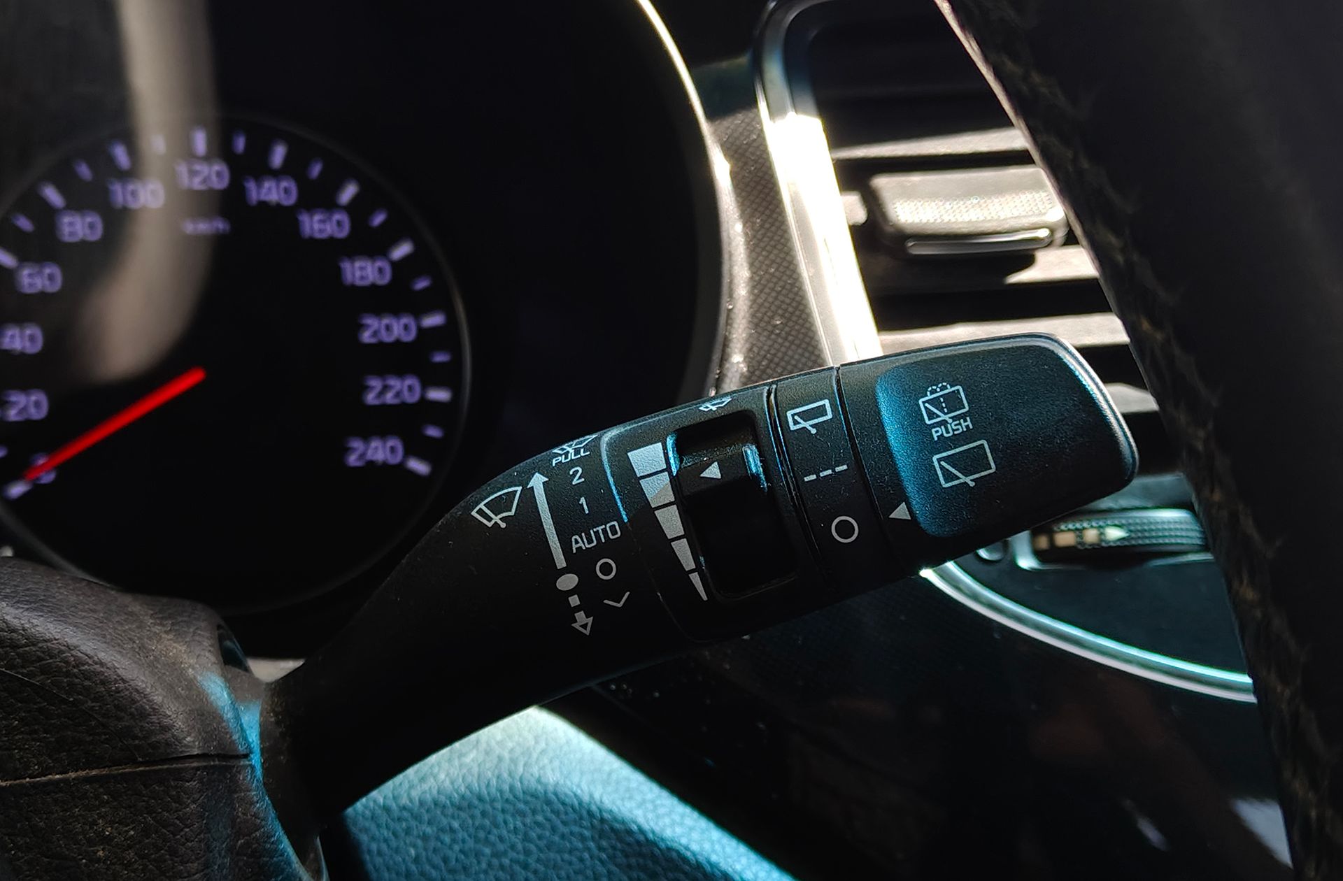 Kia Carens 1.6 GDi Drive - foto 23