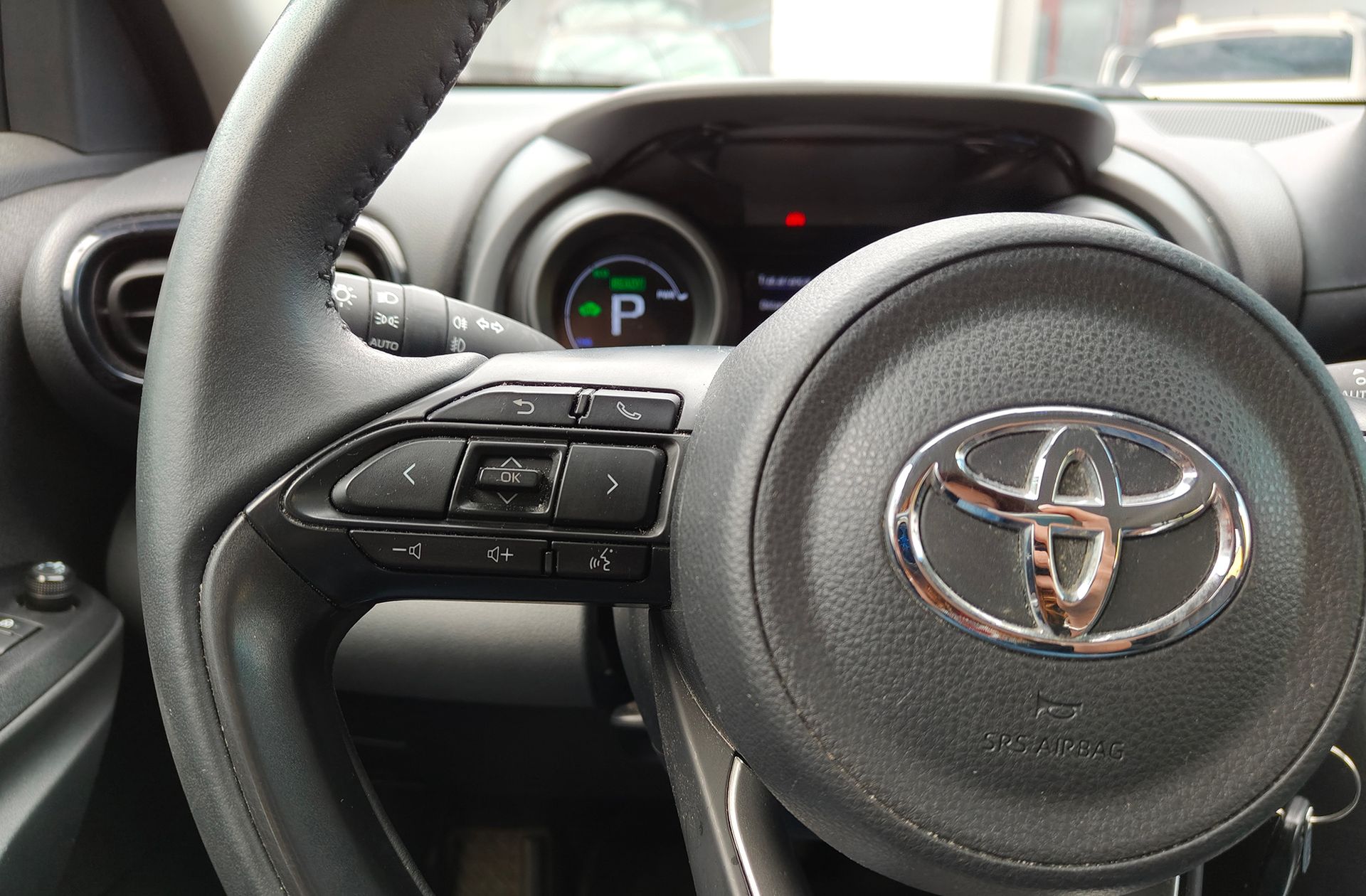 Toyota Yaris Cross 120H Business Plus - foto 24