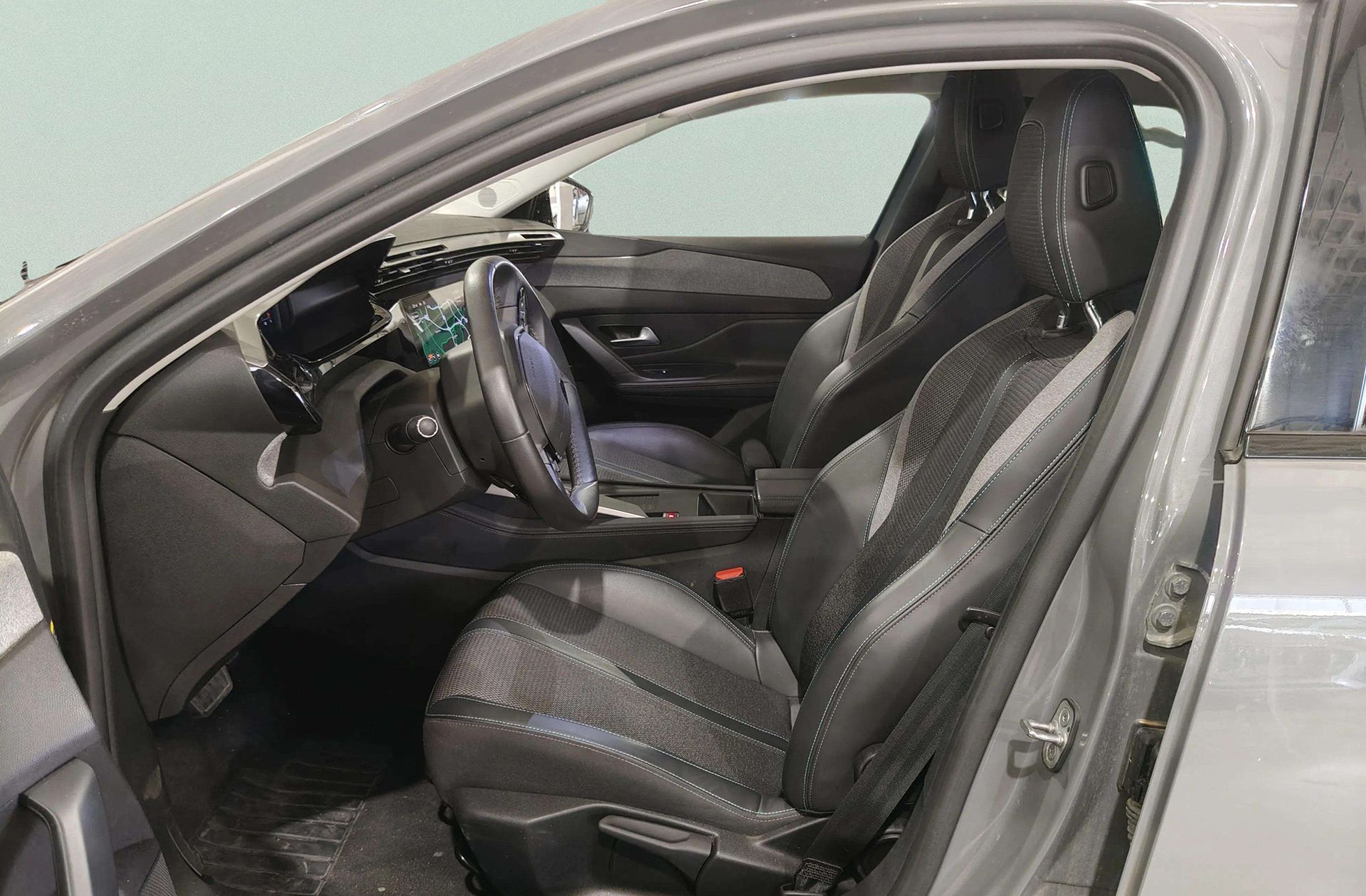 Peugeot 308 BlueHDi 130 Allure EAT8 - foto 12