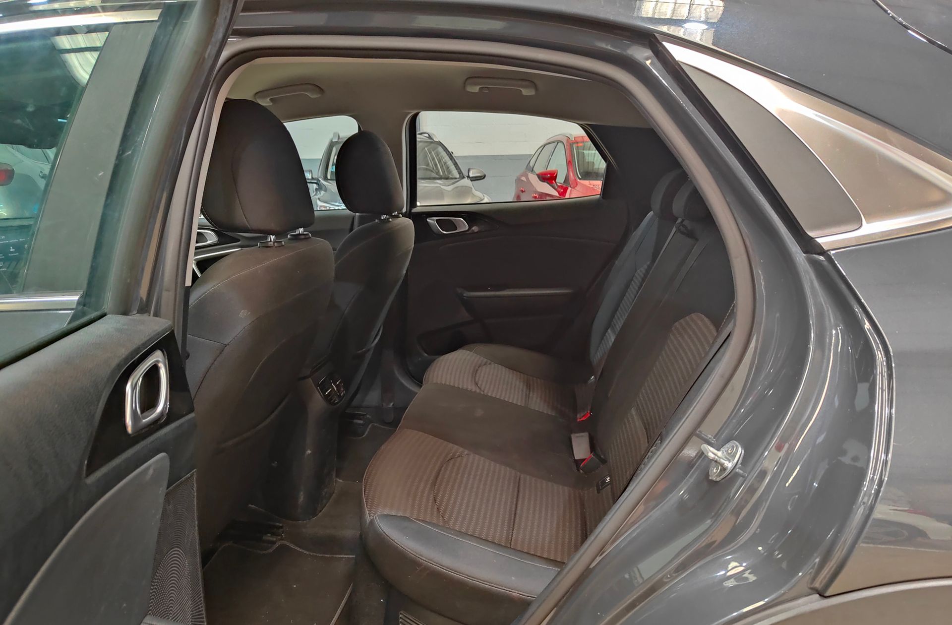 Kia XCeed 1.6 GDi PHEV eDrive - foto 12