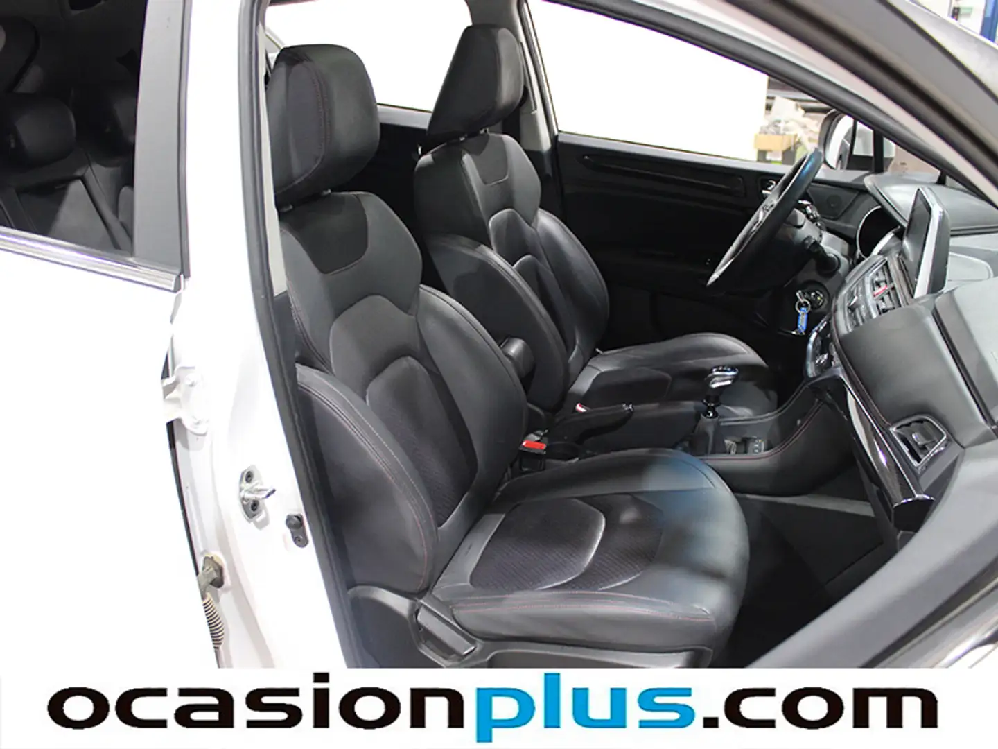 Foto DR AUTOMOBILES DR4 DR AUTOMOBILES DR4 1.6 GLP (106 CV)