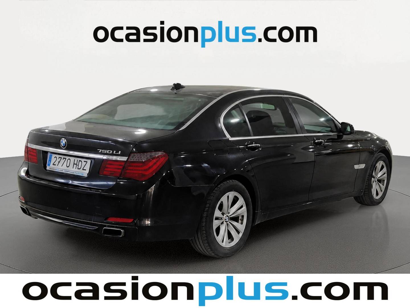Foto trasera BMW Serie 7 BMW Serie 7 750Li (407 CV) derecha