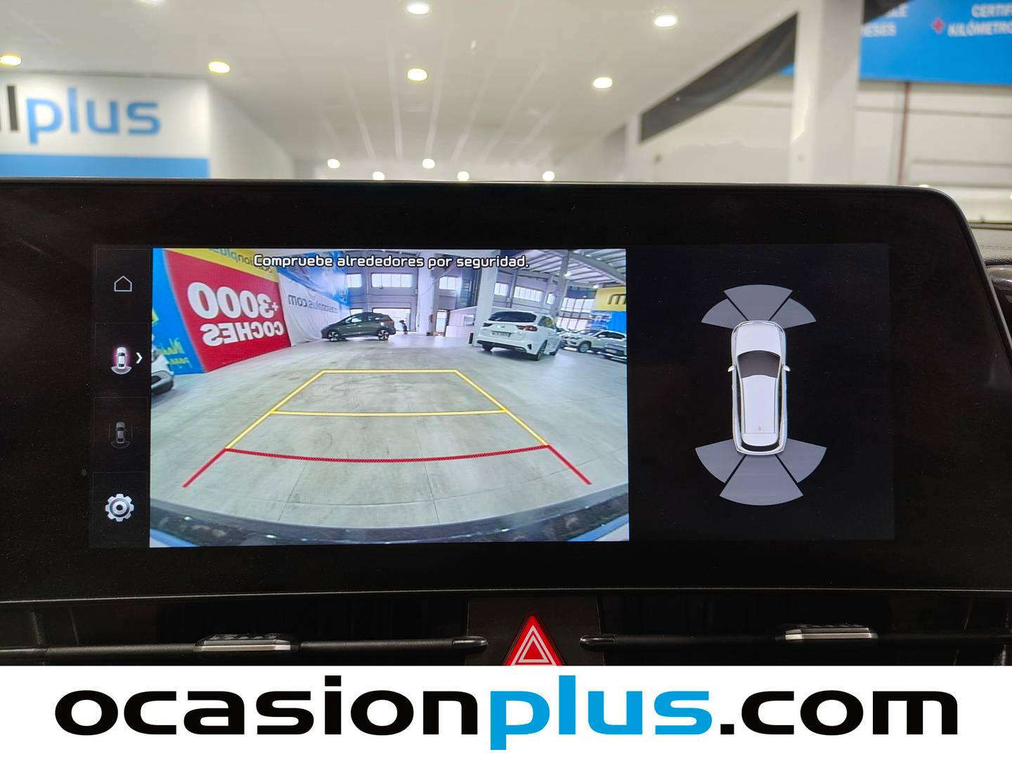 Accesorios del KIA Sportage KIA Sportage 1.6 T-GDi HEV Tech 4x2 (230 CV)