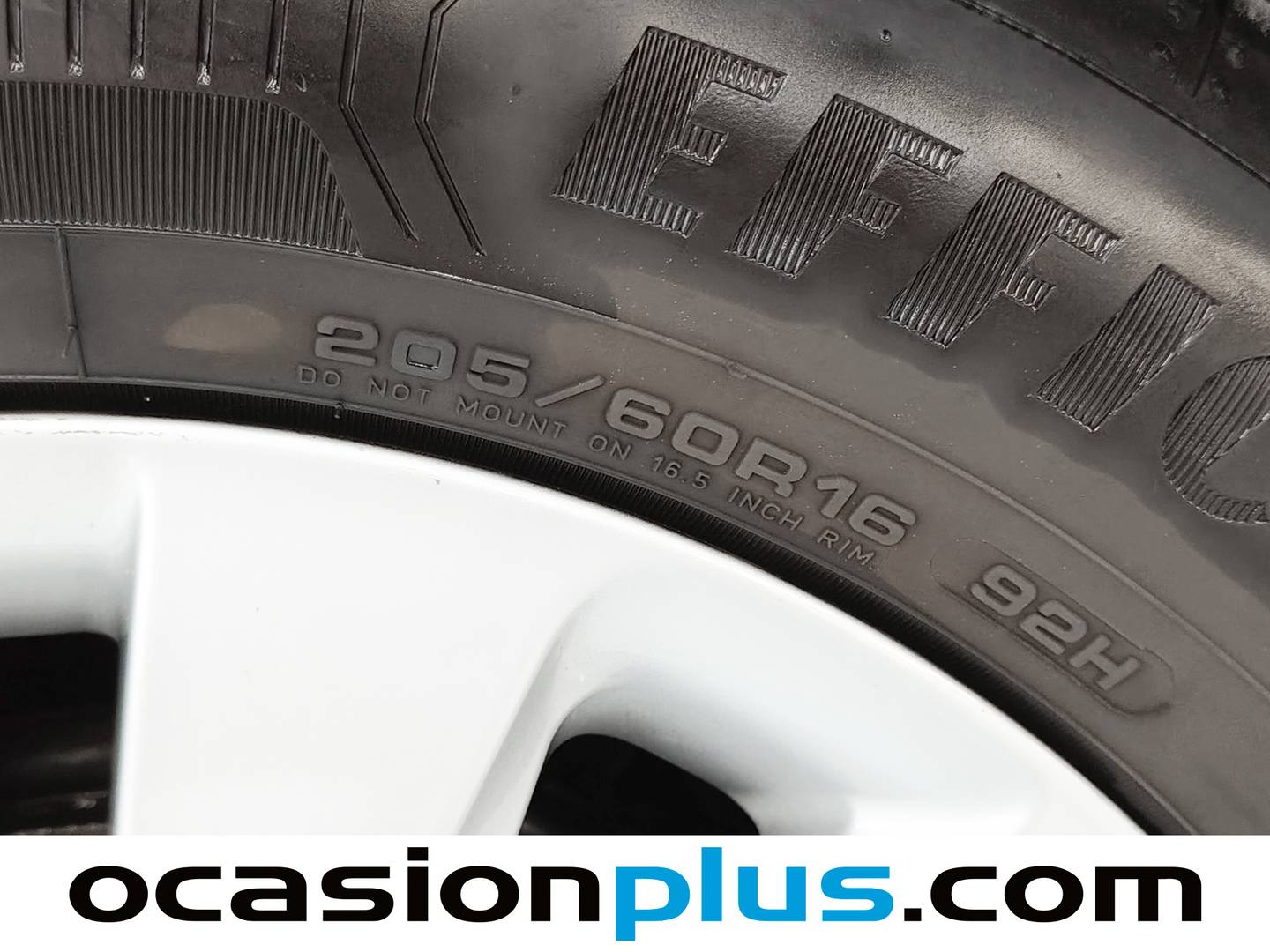 Seat Arona SEAT Arona 1.0 TSI S&S FR Plus (110 CV) de segunda mano