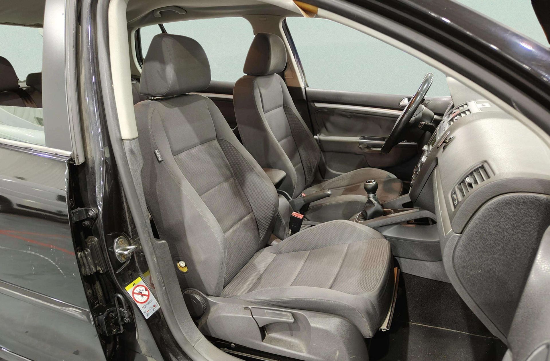 Volkswagen Golf Sportline 1.6 - foto 14
