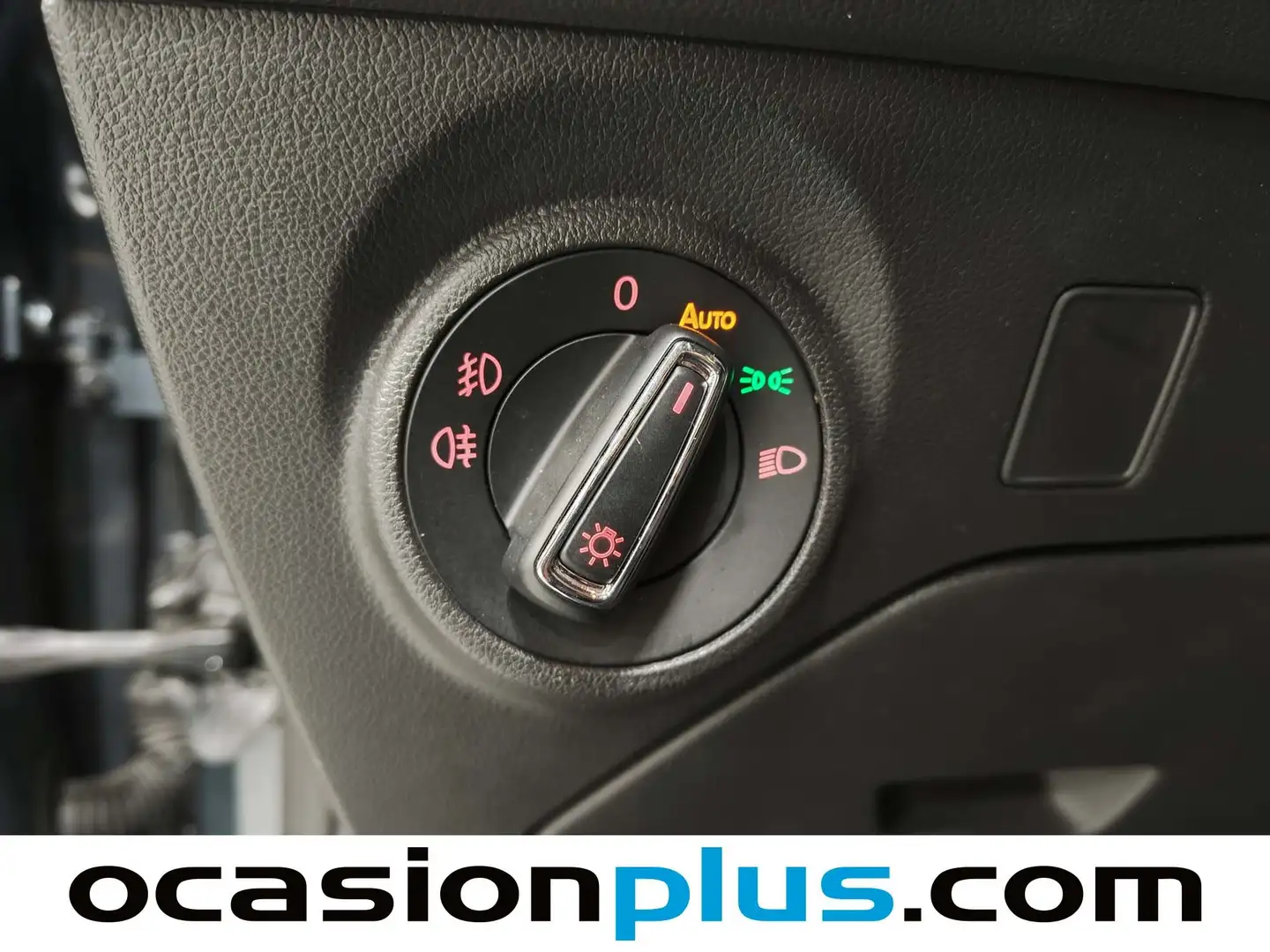 Foto Seat León SEAT León ST 1.5 EcoTSI S&S FR Edition DSG (150 CV)