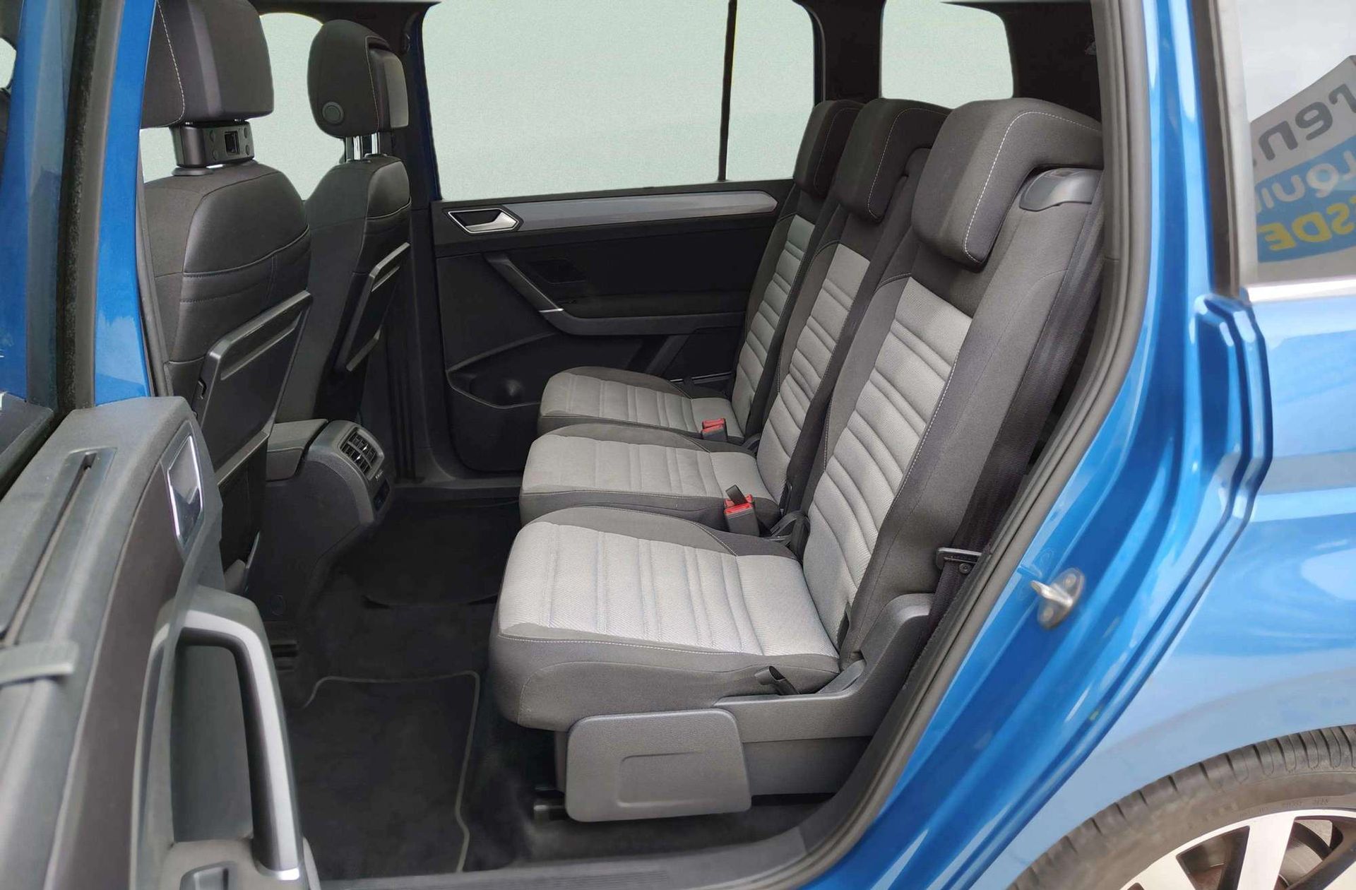 Volkswagen Touran Sport 1.8 TSI DSG 7 plazas Pack R-Line - foto 15