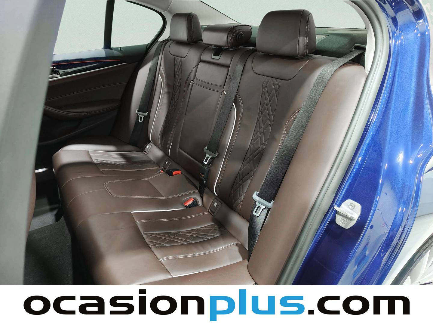 Foto asientos traseros BMW Serie 5 BMW Serie 5 530e iPerformance (252 CV)
