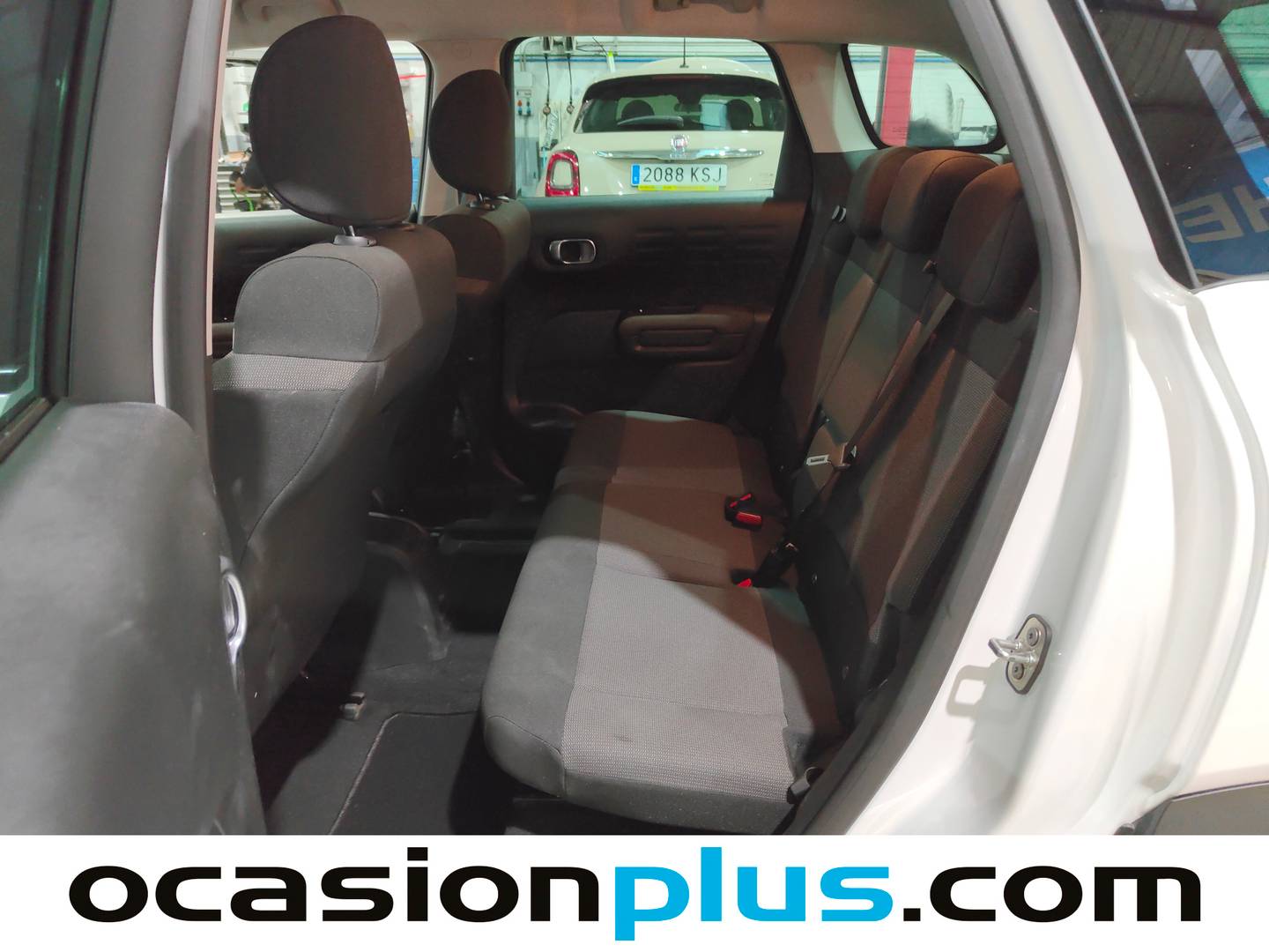 Foto Citroën C3 Aircross Citroen C3 Aircross PureTech 130 Shine Pack EAT6 (131 CV)