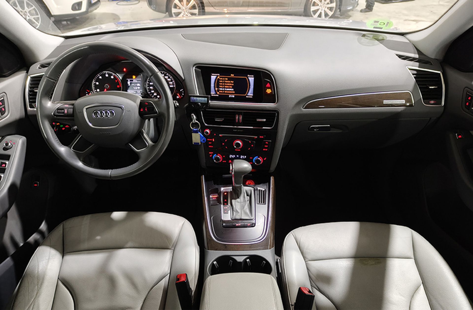Audi Q5 Ambition 2.0 TFSI quattro tiptronic - foto 6