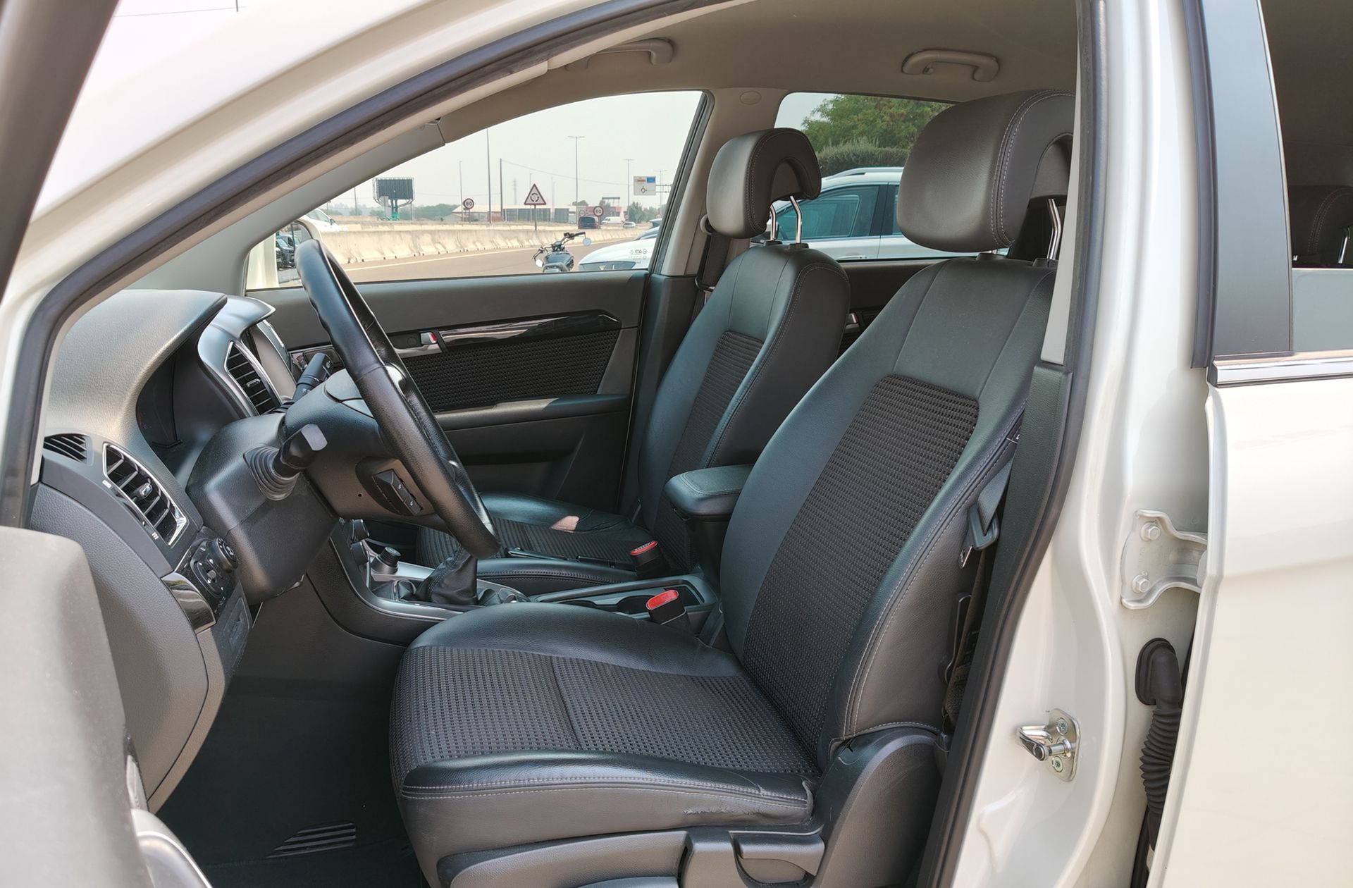 Chevrolet Captiva 2.2 Vcdi 16V LT FWD 7 plazas - foto 11