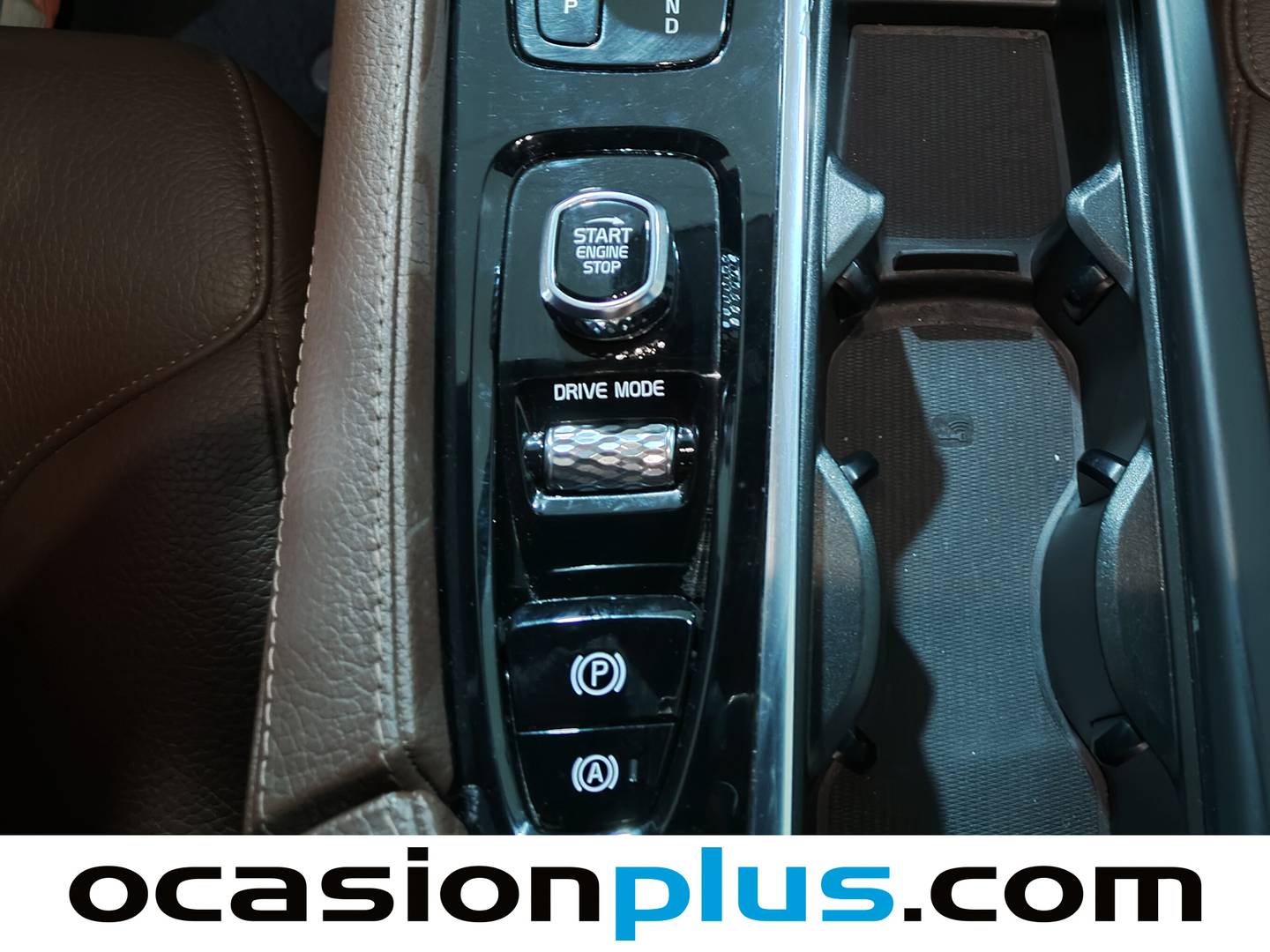 Volvo XC90 Volvo XC90 B5 G Momentum Pro AWD Auto (250 CV) 7 Plazas km 0