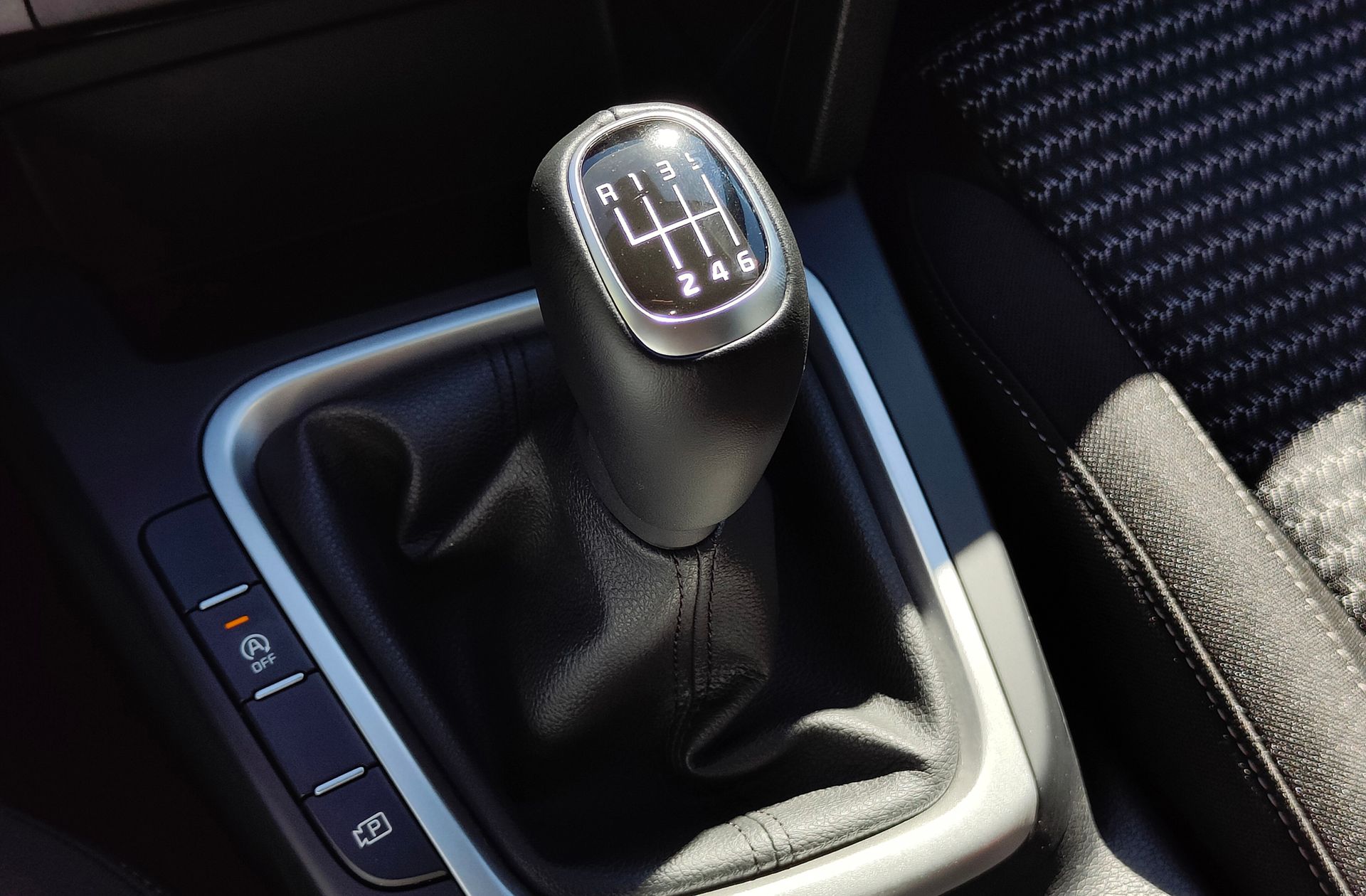 Kia Ceed 1.0 T-GDi Drive - foto 5