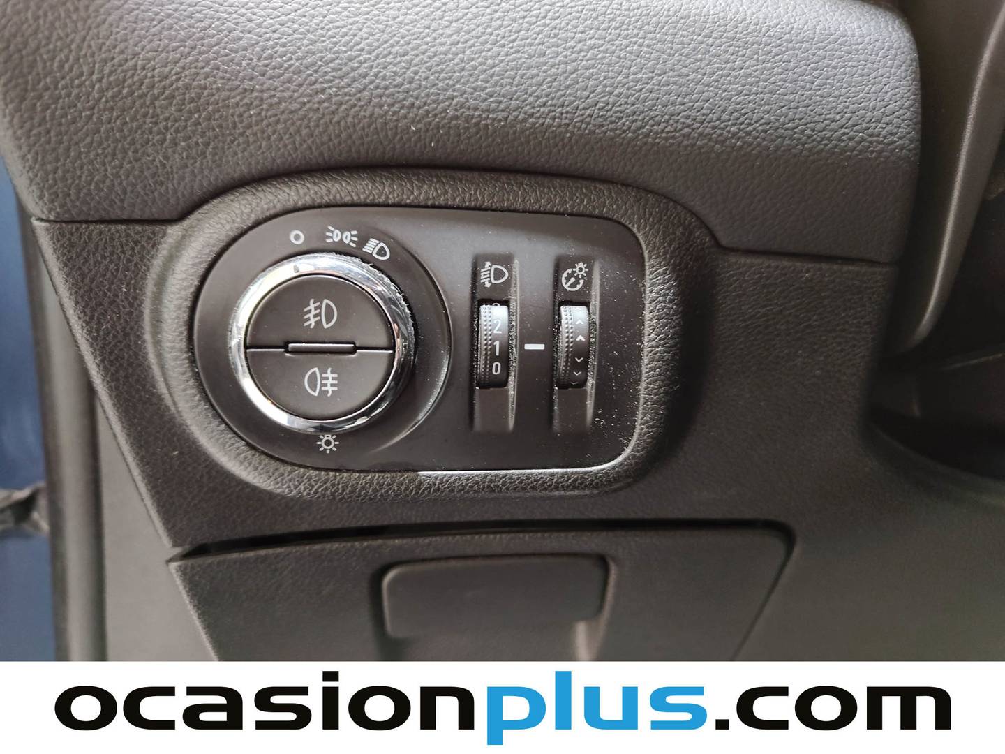 Opel Zafira Tourer Opel Zafira Tourer 1.6 CDTi S&S Expression (120 CV) 7 Plazas de ocasión