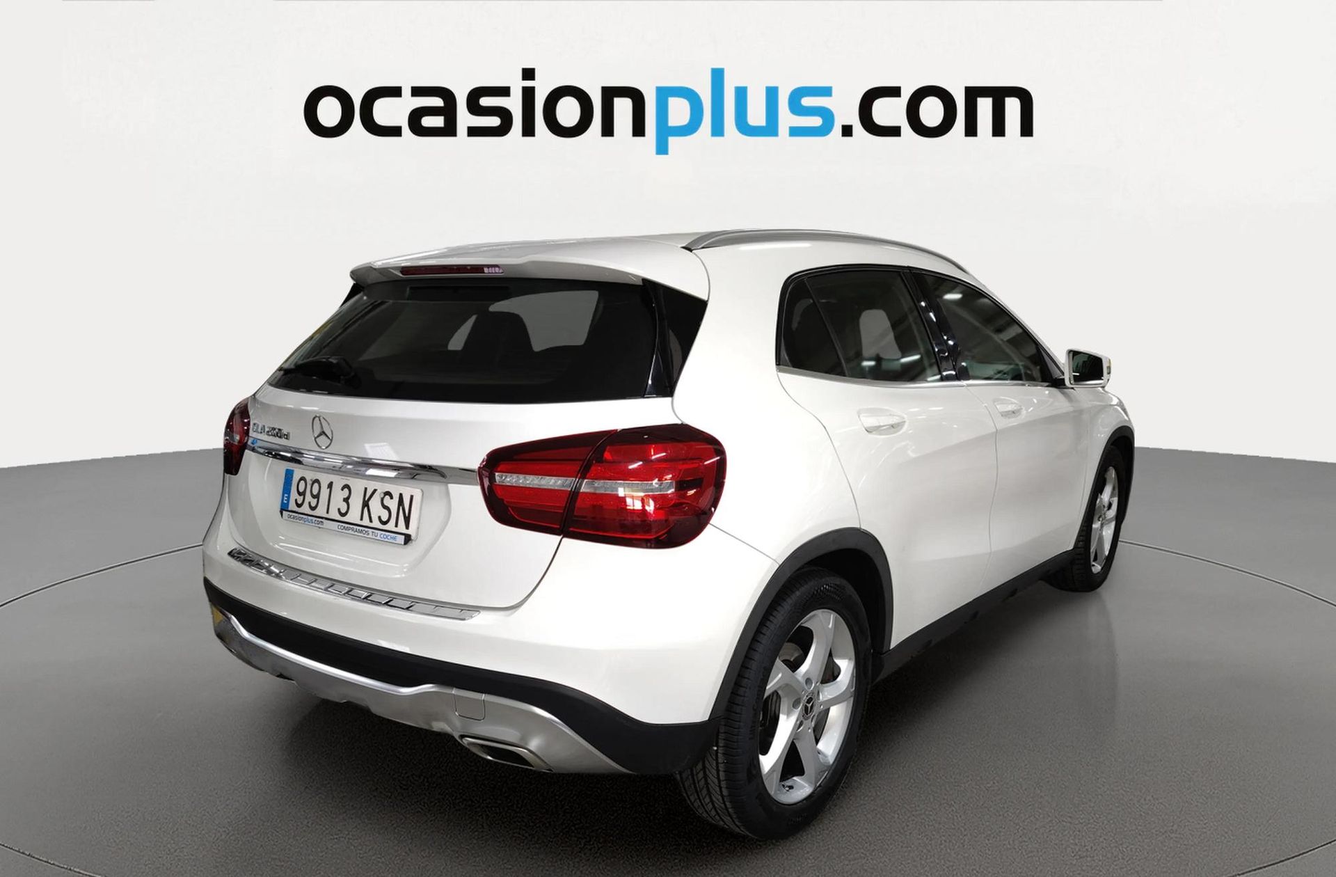 Mercedes-Benz GLA 200 d - foto 4
